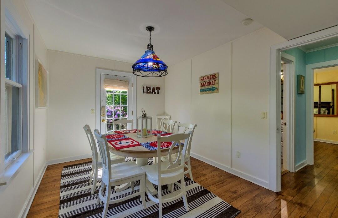 822 Allegan Street Saugatuck MI 49453