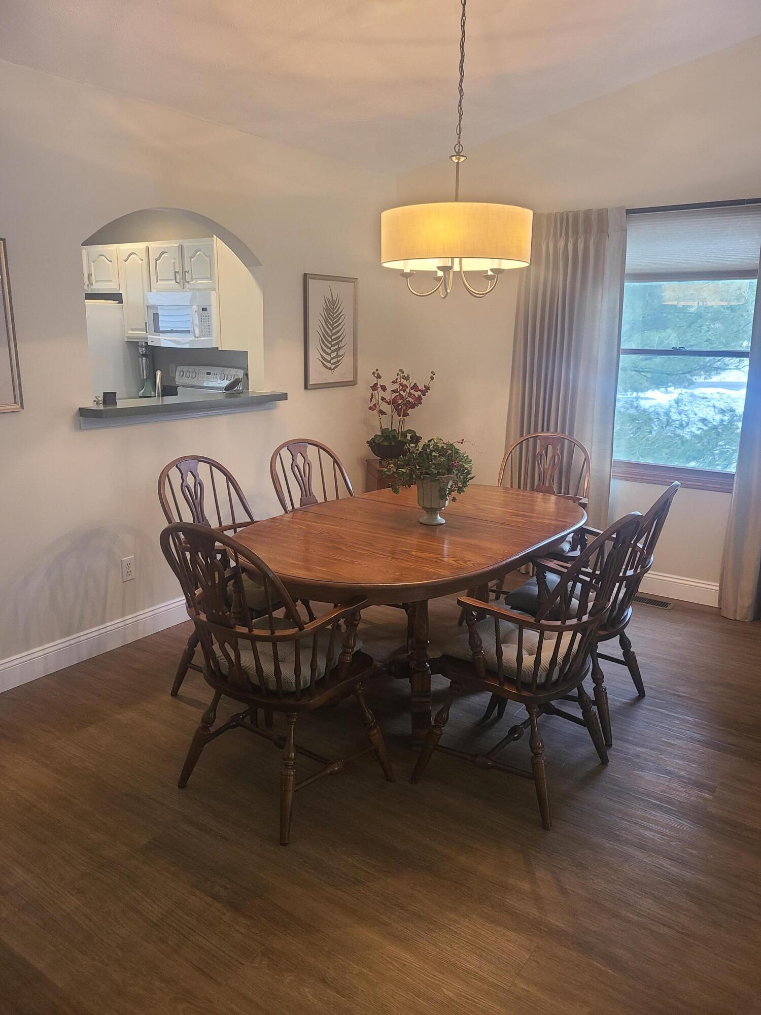 5790 Wood Valley Road Kalamazoo MI 49009