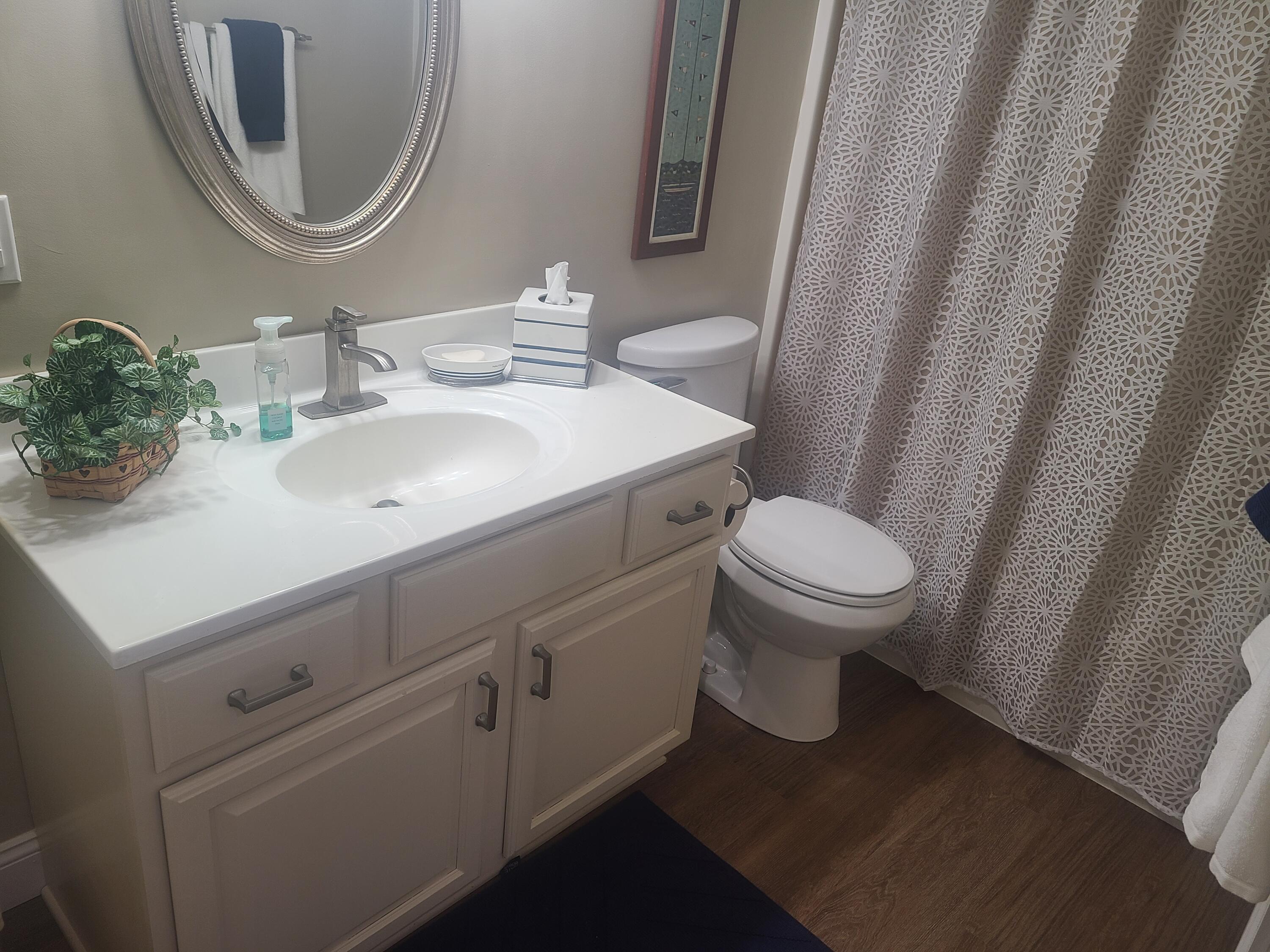 5790 Wood Valley Road Kalamazoo MI 49009