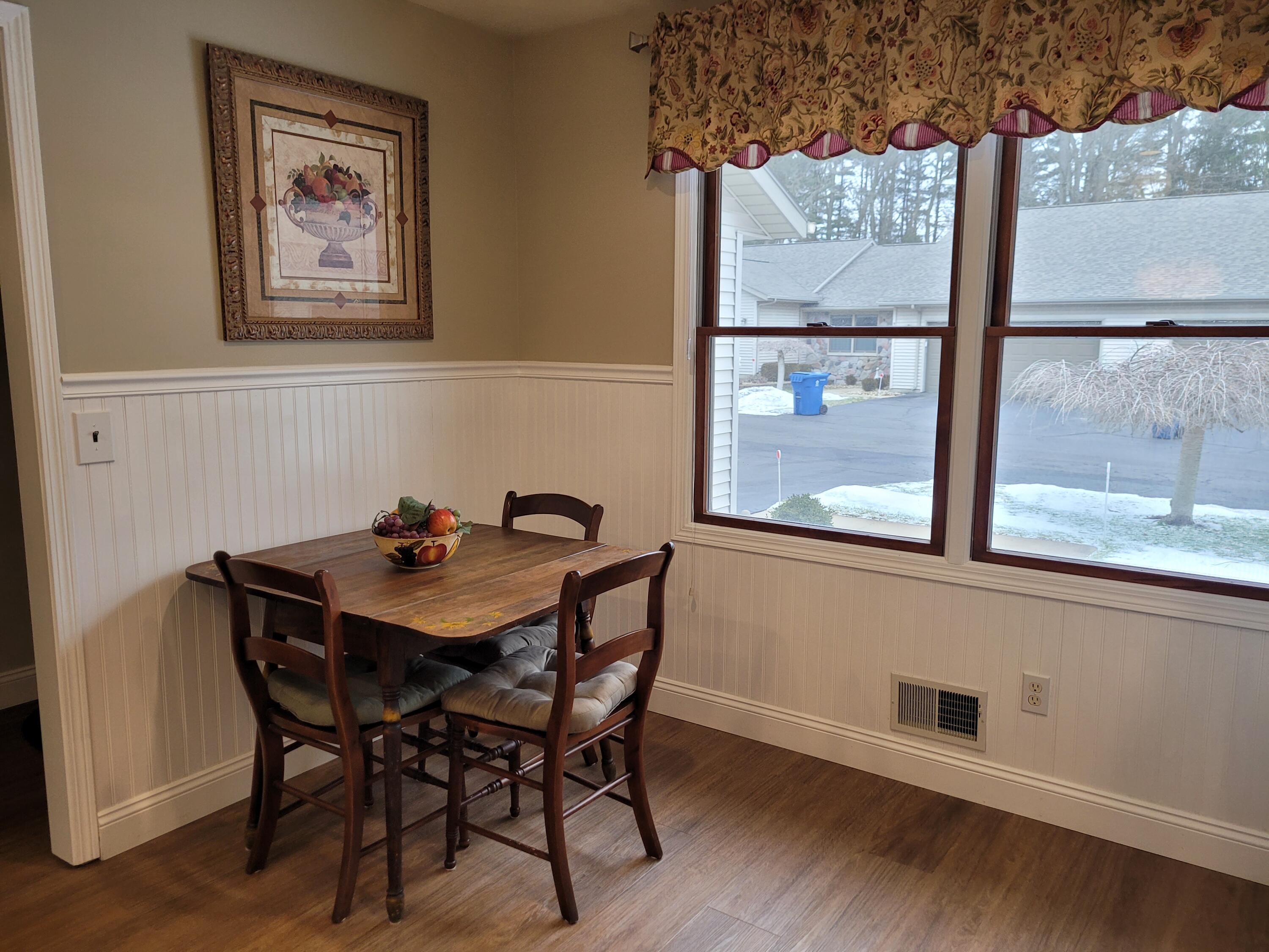 5790 Wood Valley Road Kalamazoo MI 49009