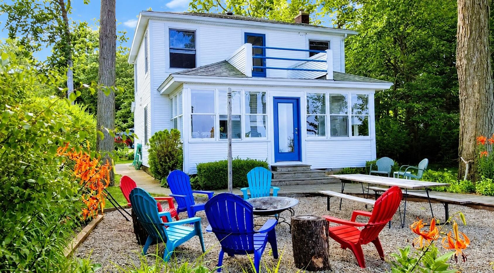2405 Lakefront Drive Holland MI 49424