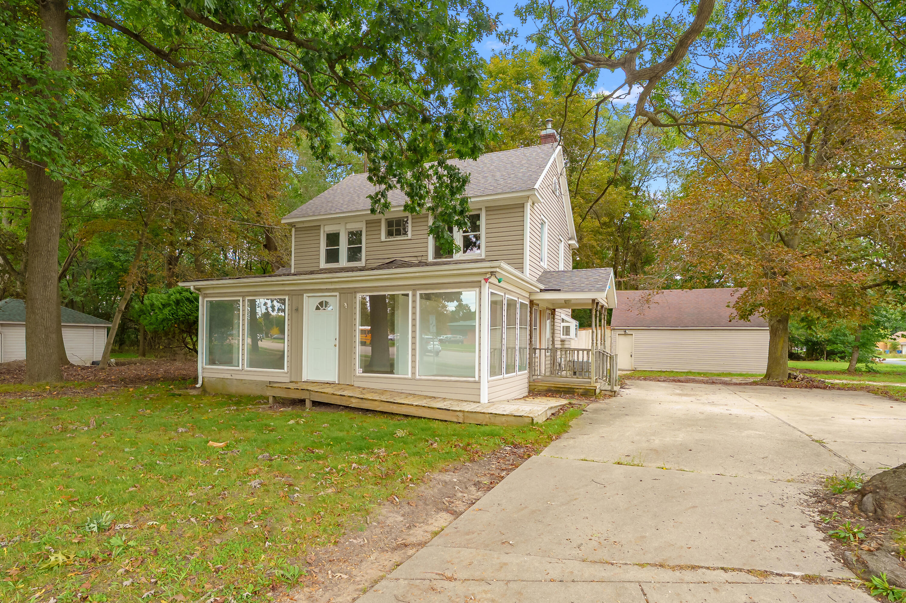 3743 Gull Road Kalamazoo MI 49048
