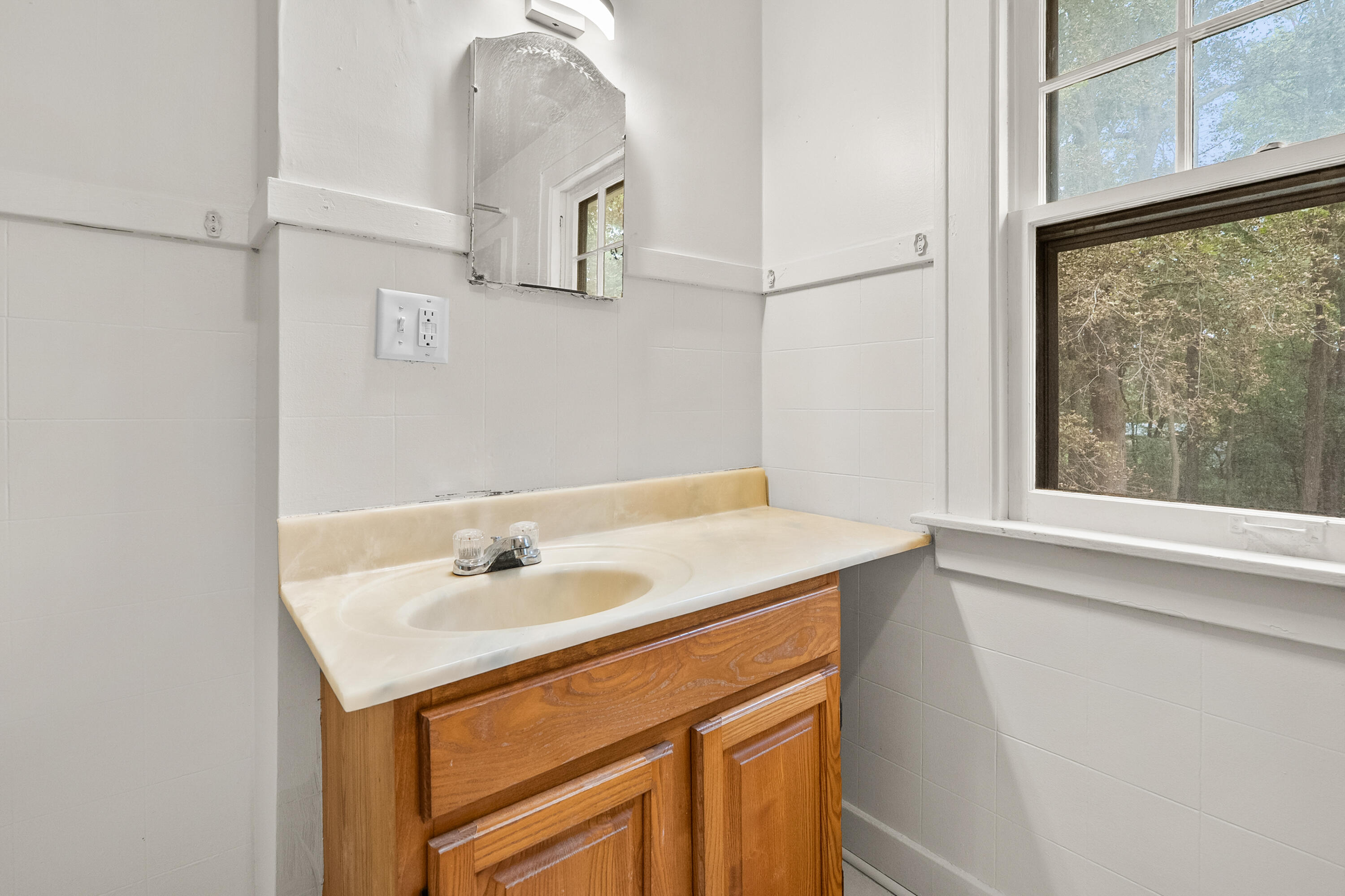 3743 Gull Road Kalamazoo MI 49048