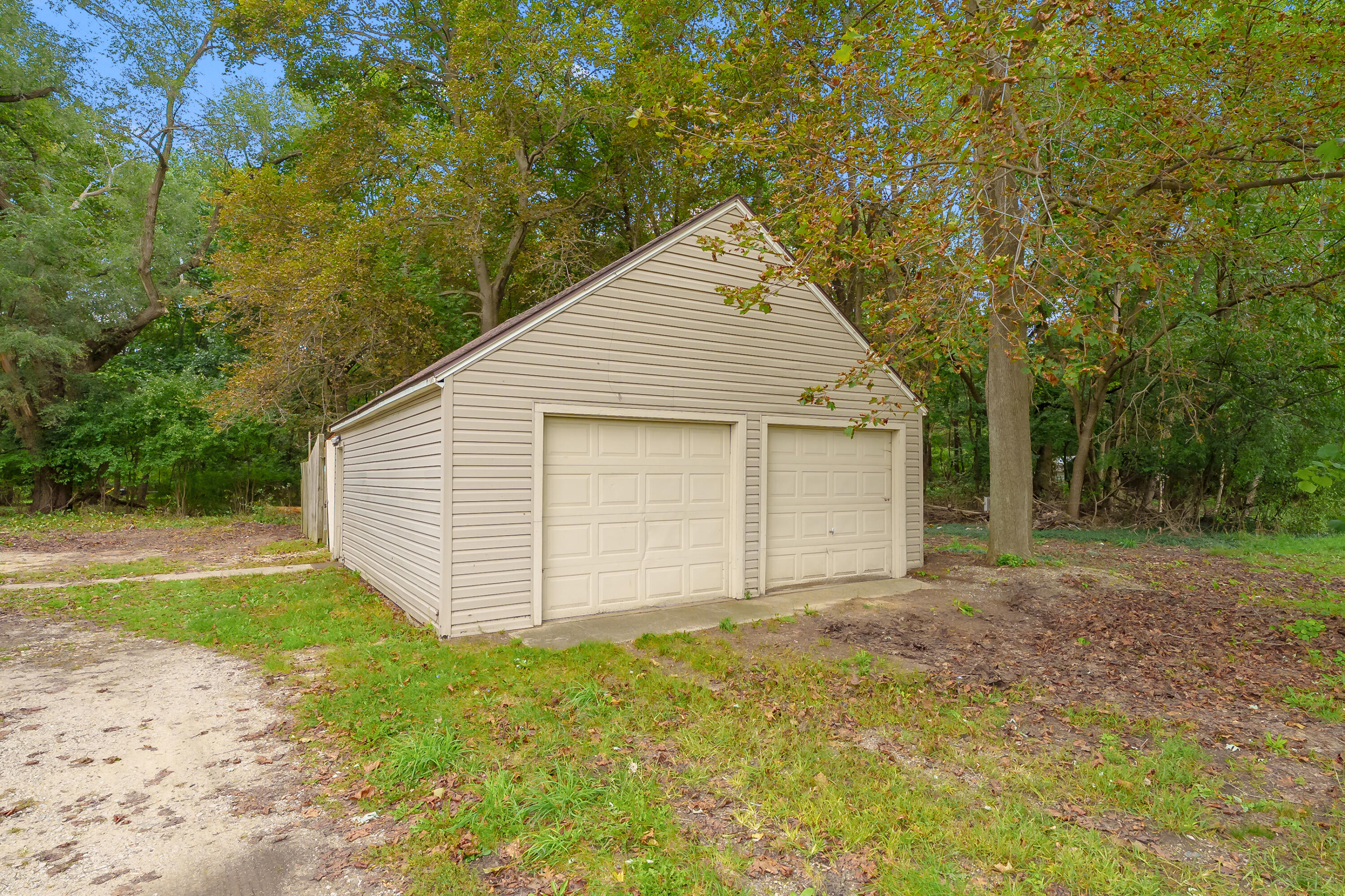 3743 Gull Road Kalamazoo MI 49048