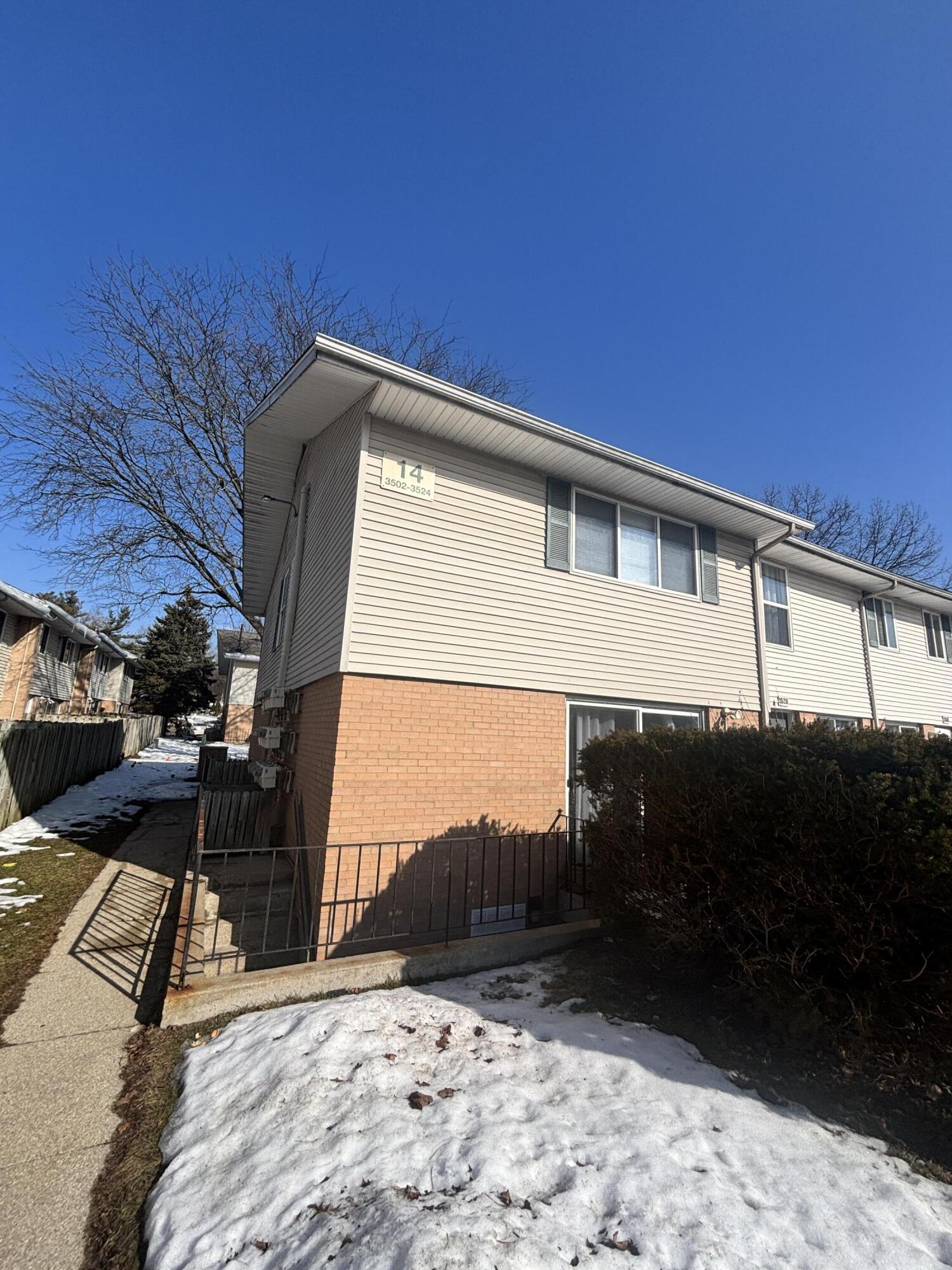3522 Kenbrooke Court Kalamazoo MI 49006