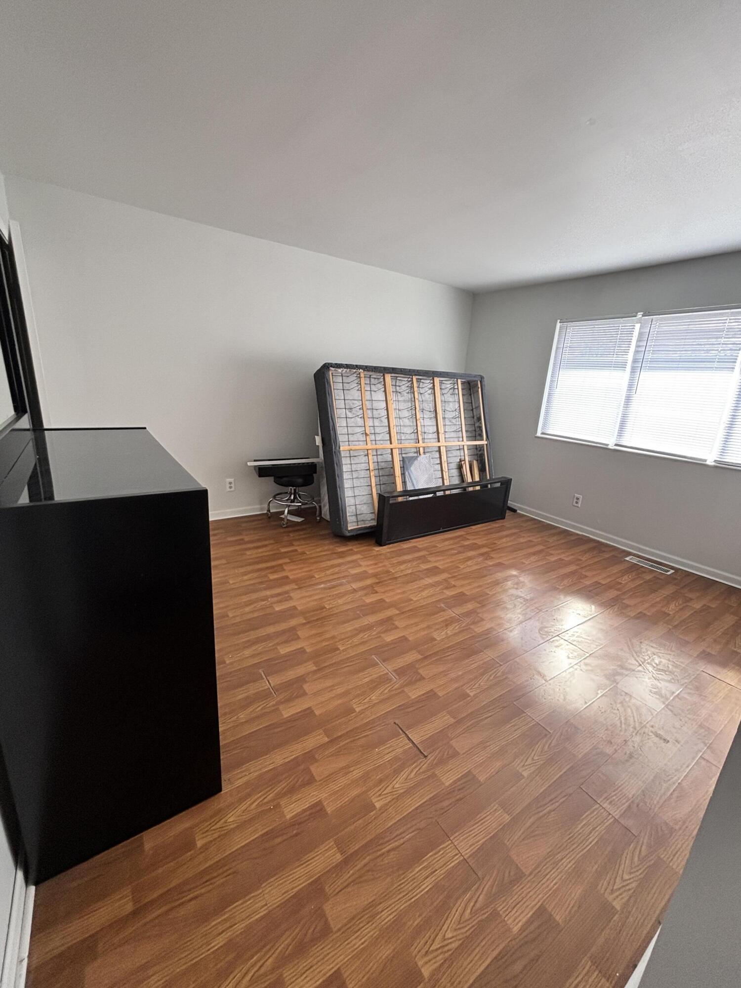 3522 Kenbrooke Court Kalamazoo MI 49006