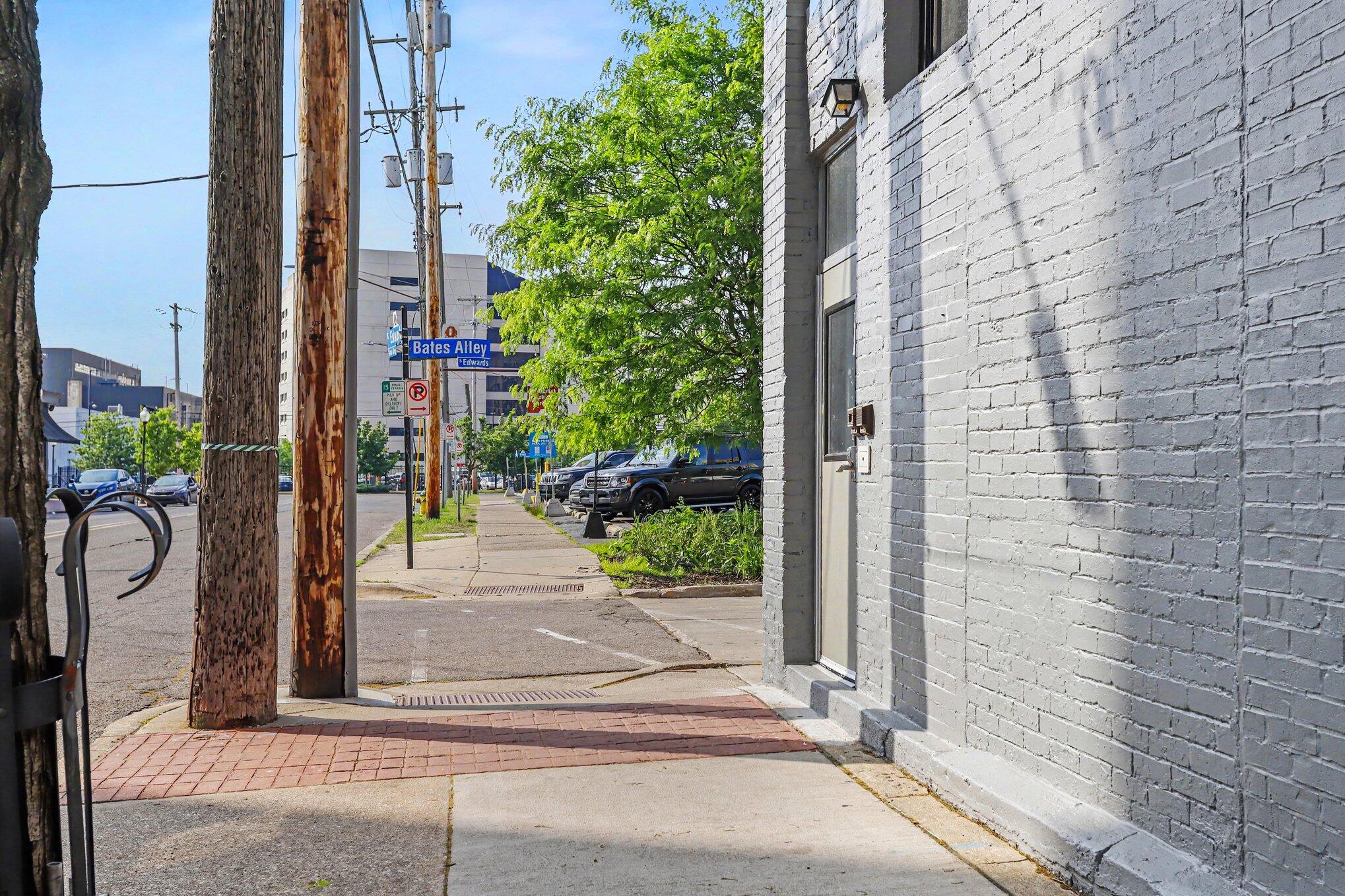 280 E Michigan Avenue Kalamazoo MI 49007