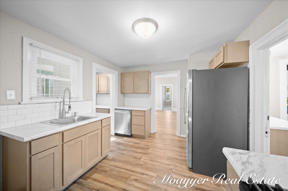 1108 Muskegon Avenue NW Grand Rapids MI 49504