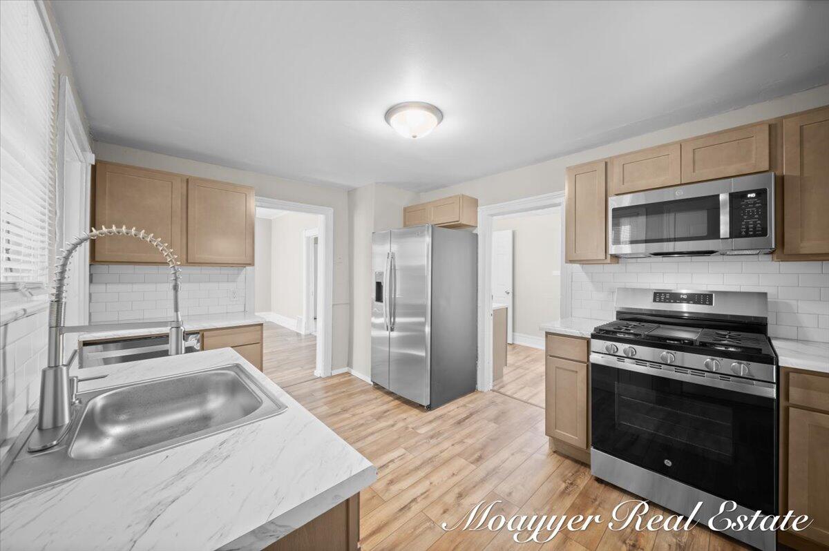 1108 Muskegon Avenue NW Grand Rapids MI 49504