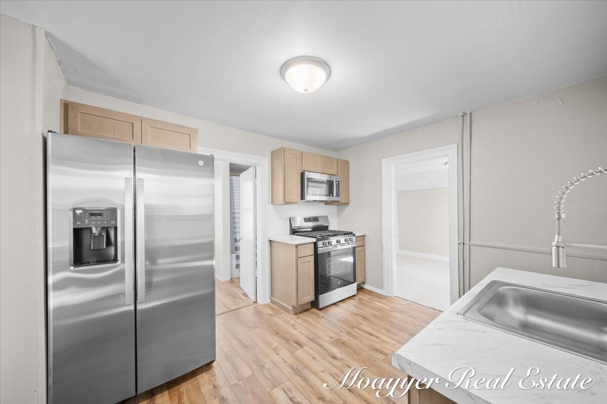 1108 Muskegon Avenue NW Grand Rapids MI 49504