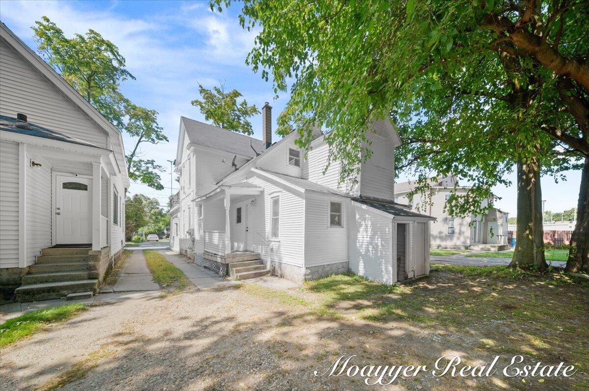 1108 Muskegon Avenue NW Grand Rapids MI 49504