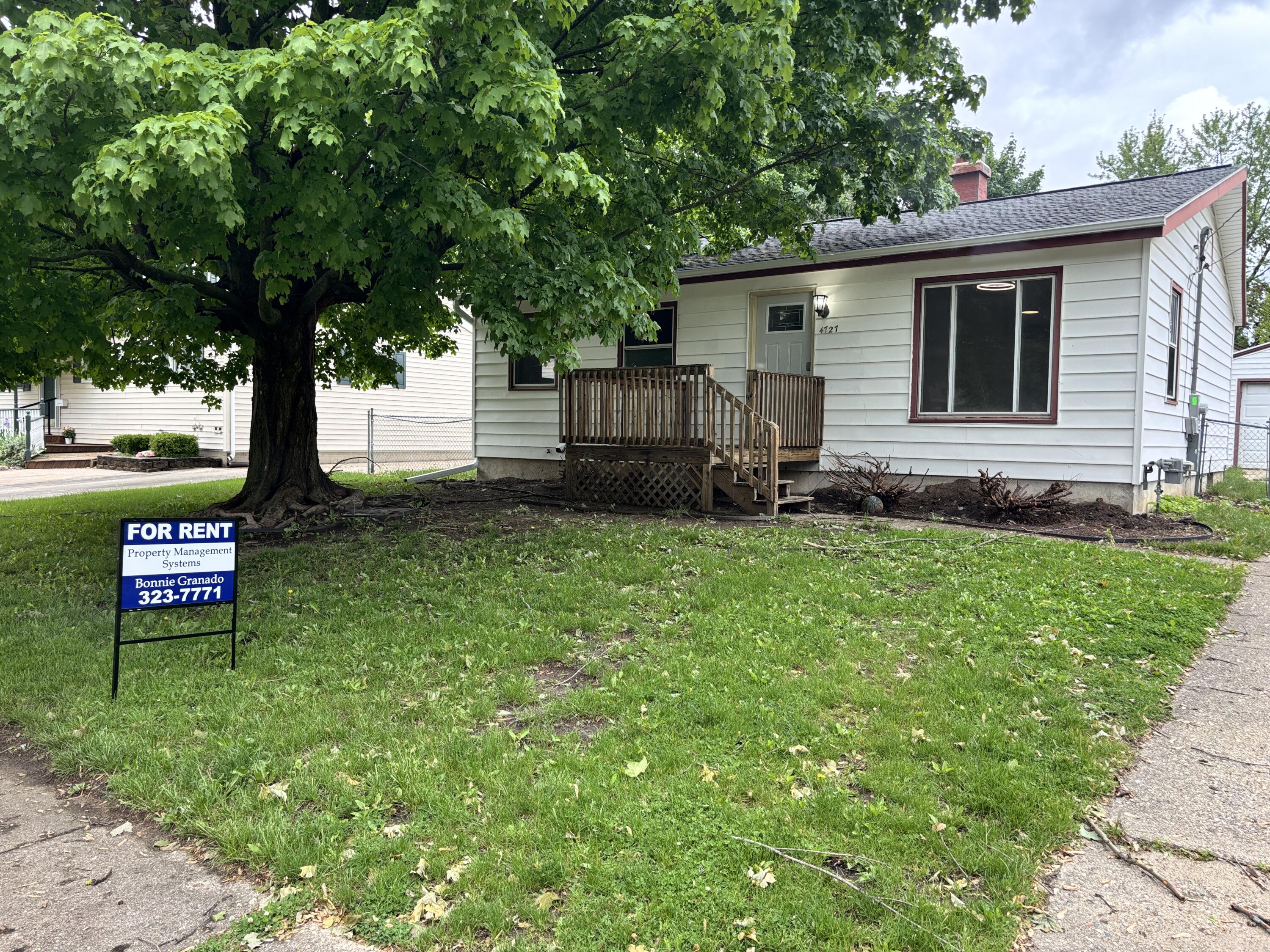 4727 Lexington Avenue Portage MI 49002
