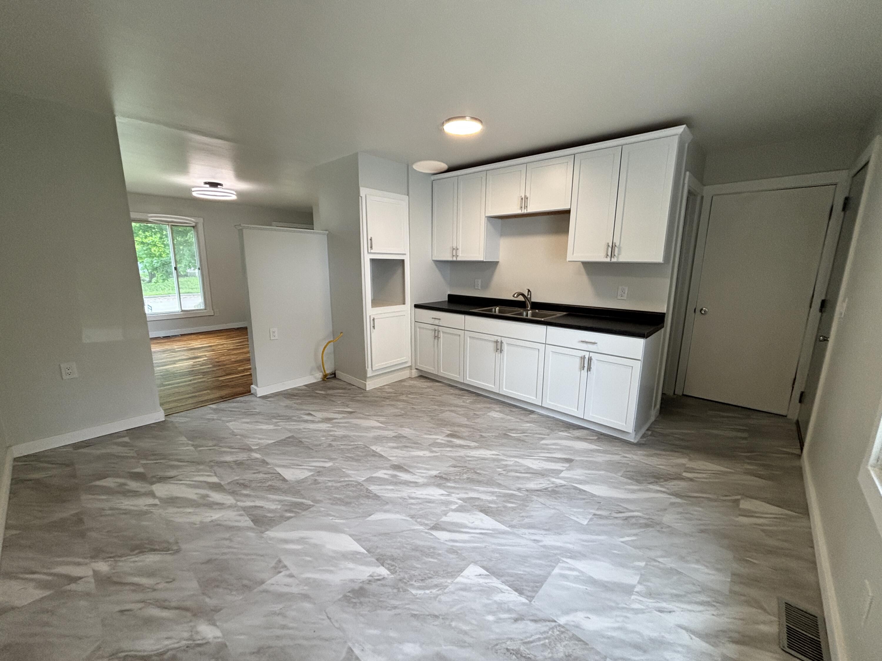 4727 Lexington Avenue Portage MI 49002