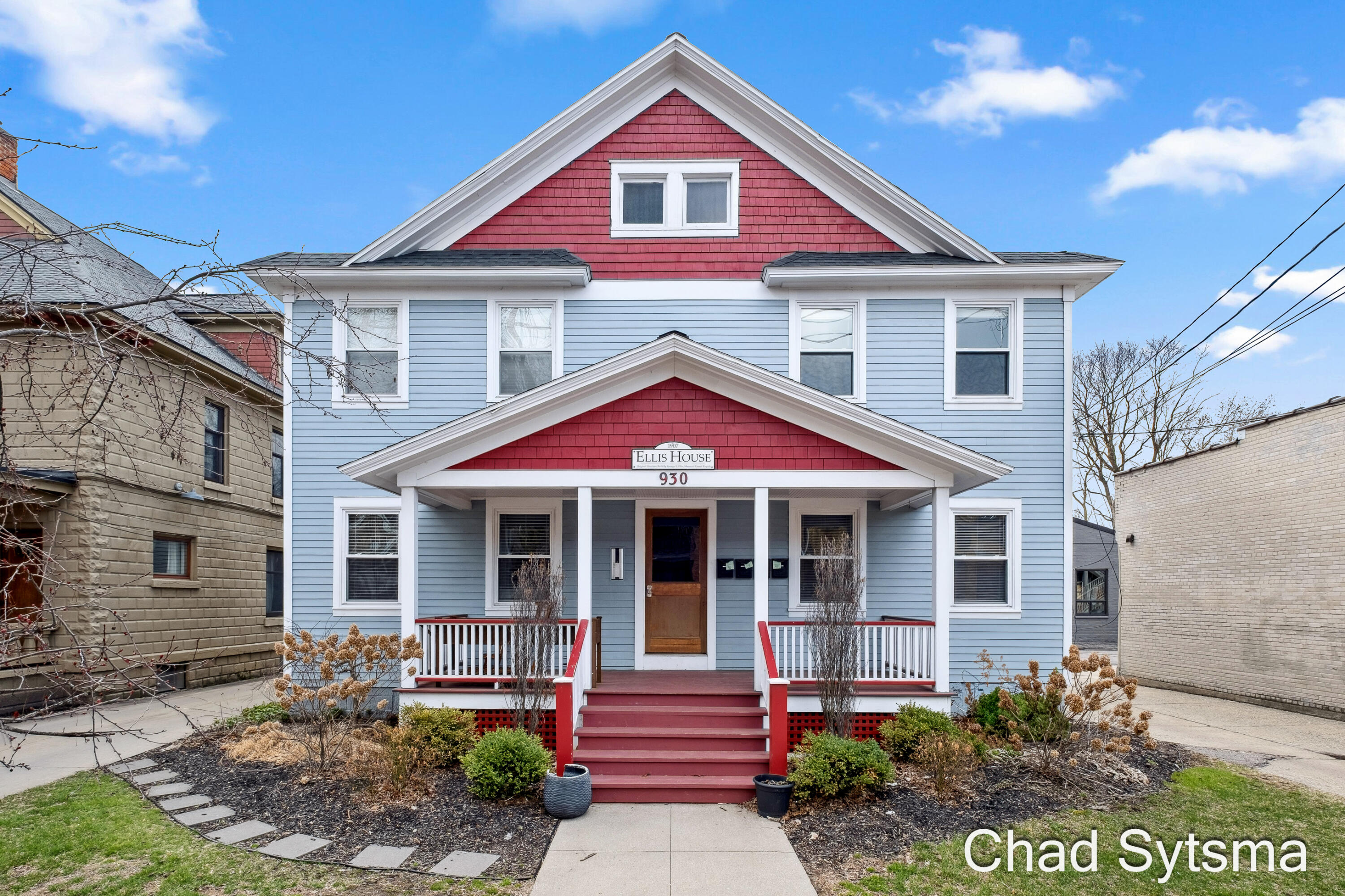 930 Wealthy Street SE Grand Rapids MI 49506