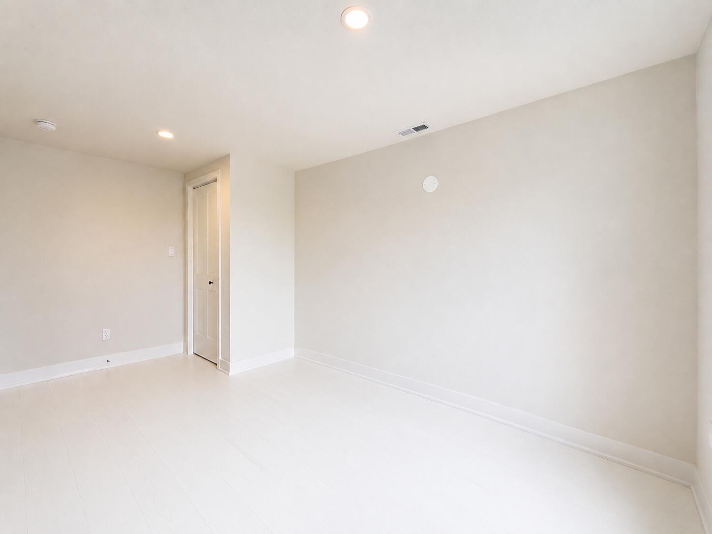 13 S Elm Street Three Oaks MI 49128