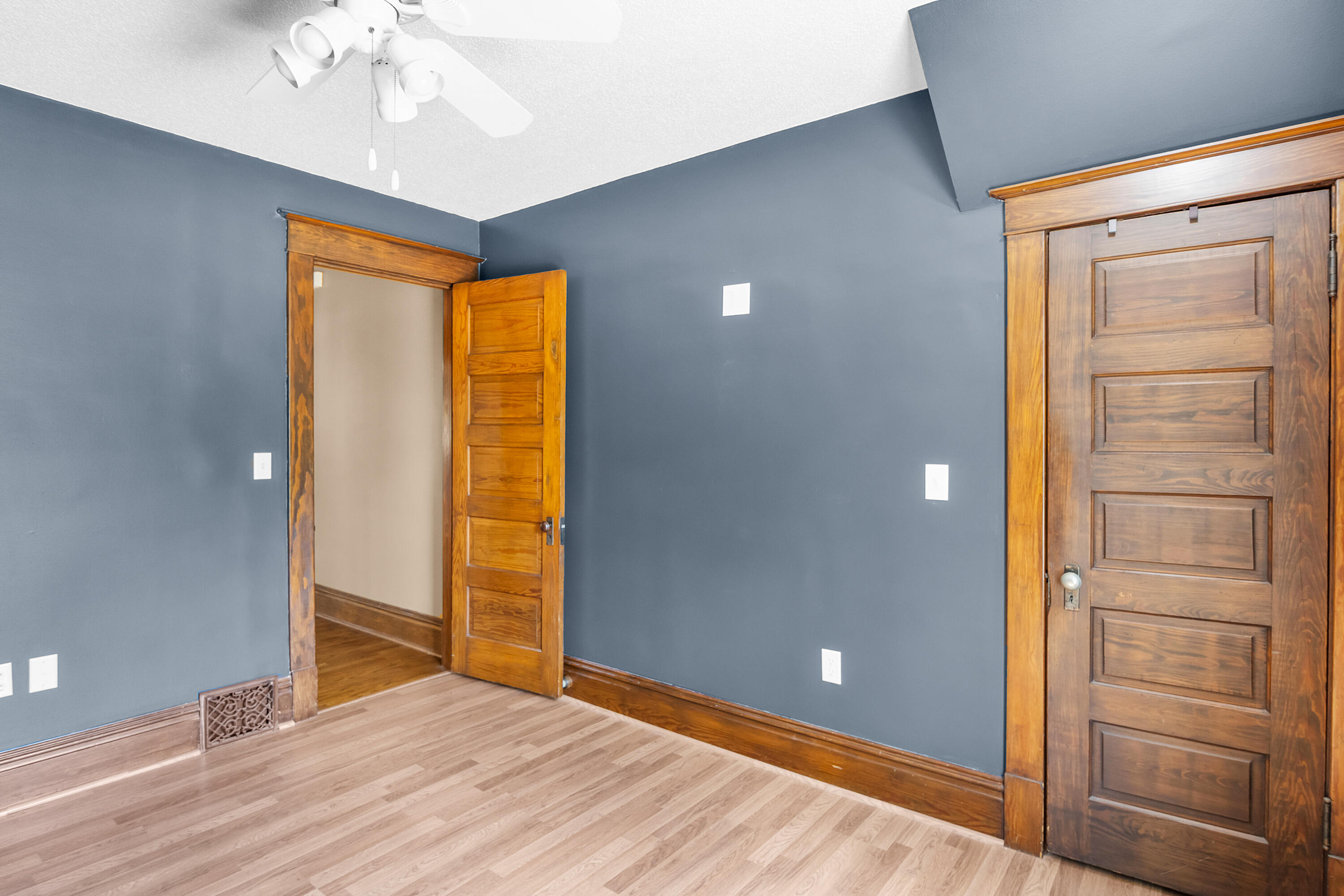 1757 4th Street NW Grand Rapids MI 49504