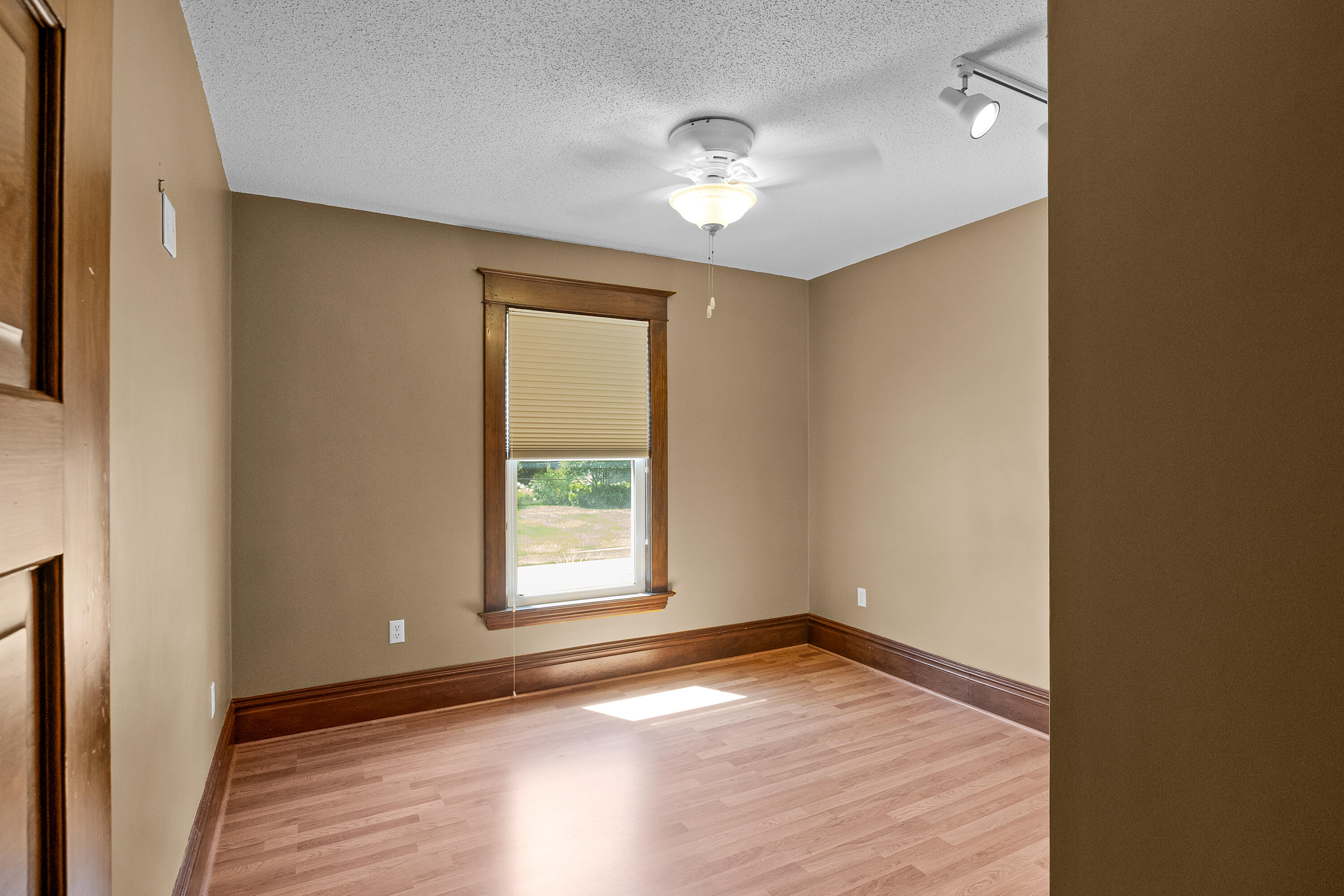 1757 4th Street NW Grand Rapids MI 49504