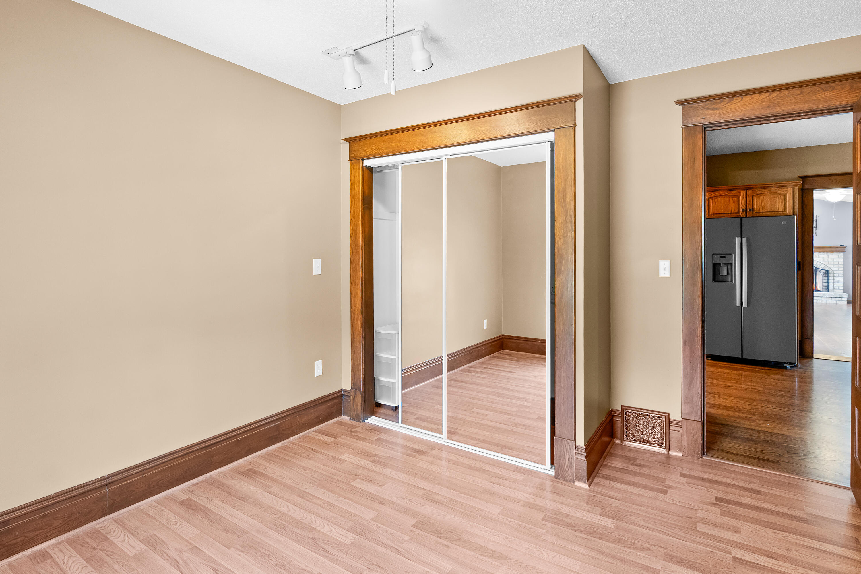 1757 4th Street NW Grand Rapids MI 49504