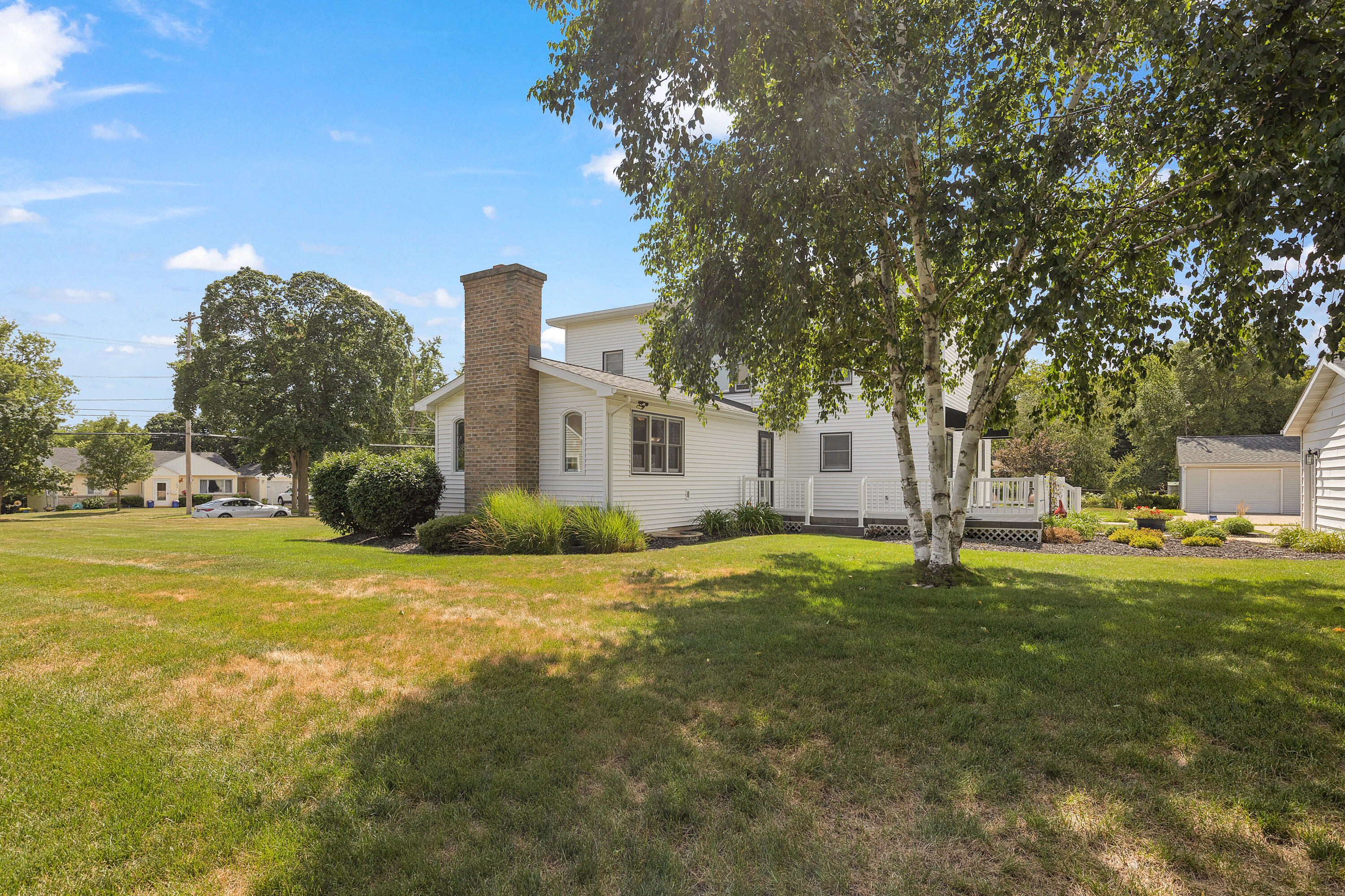 1757 4th Street NW Grand Rapids MI 49504