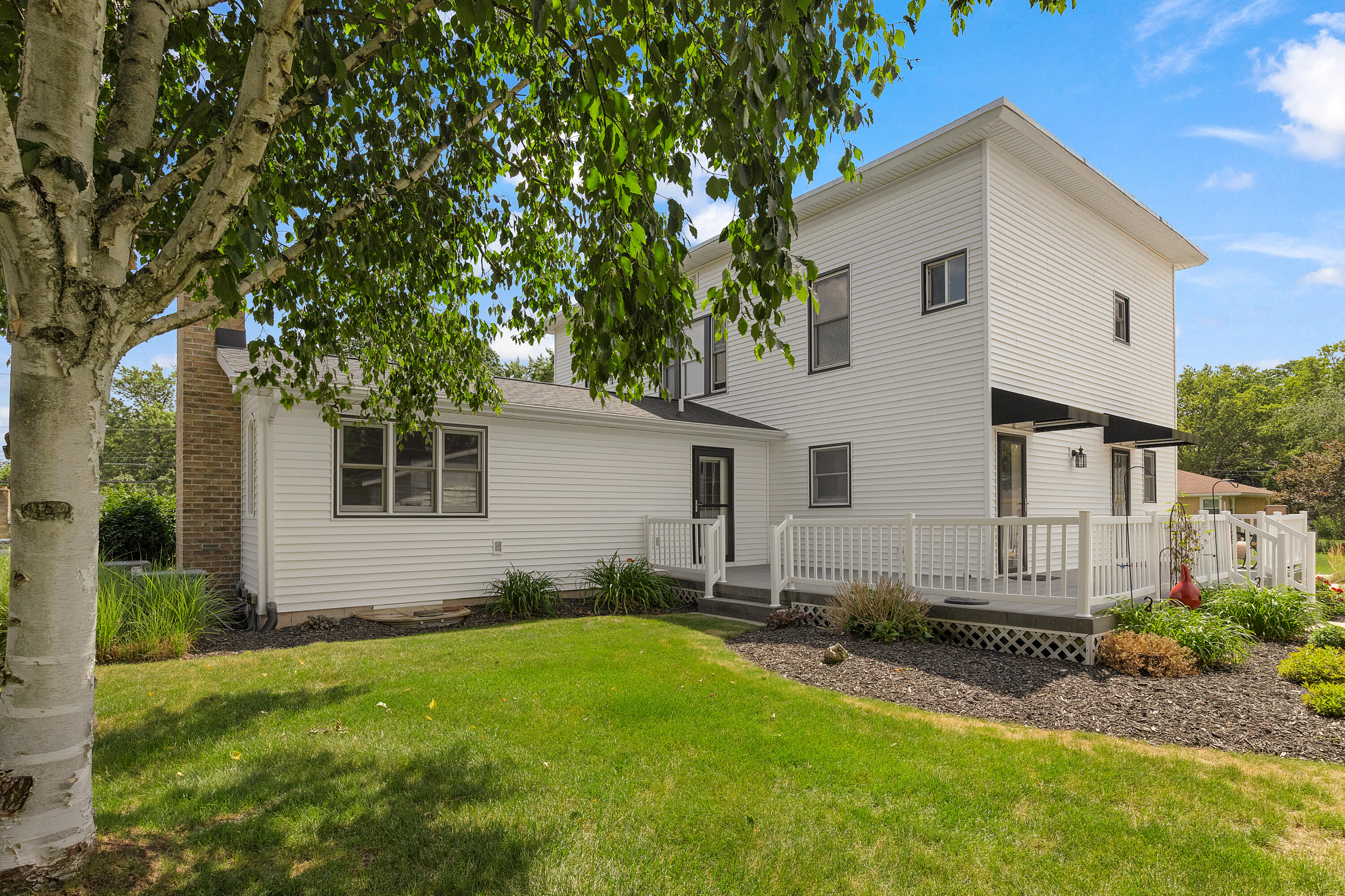 1757 4th Street NW Grand Rapids MI 49504