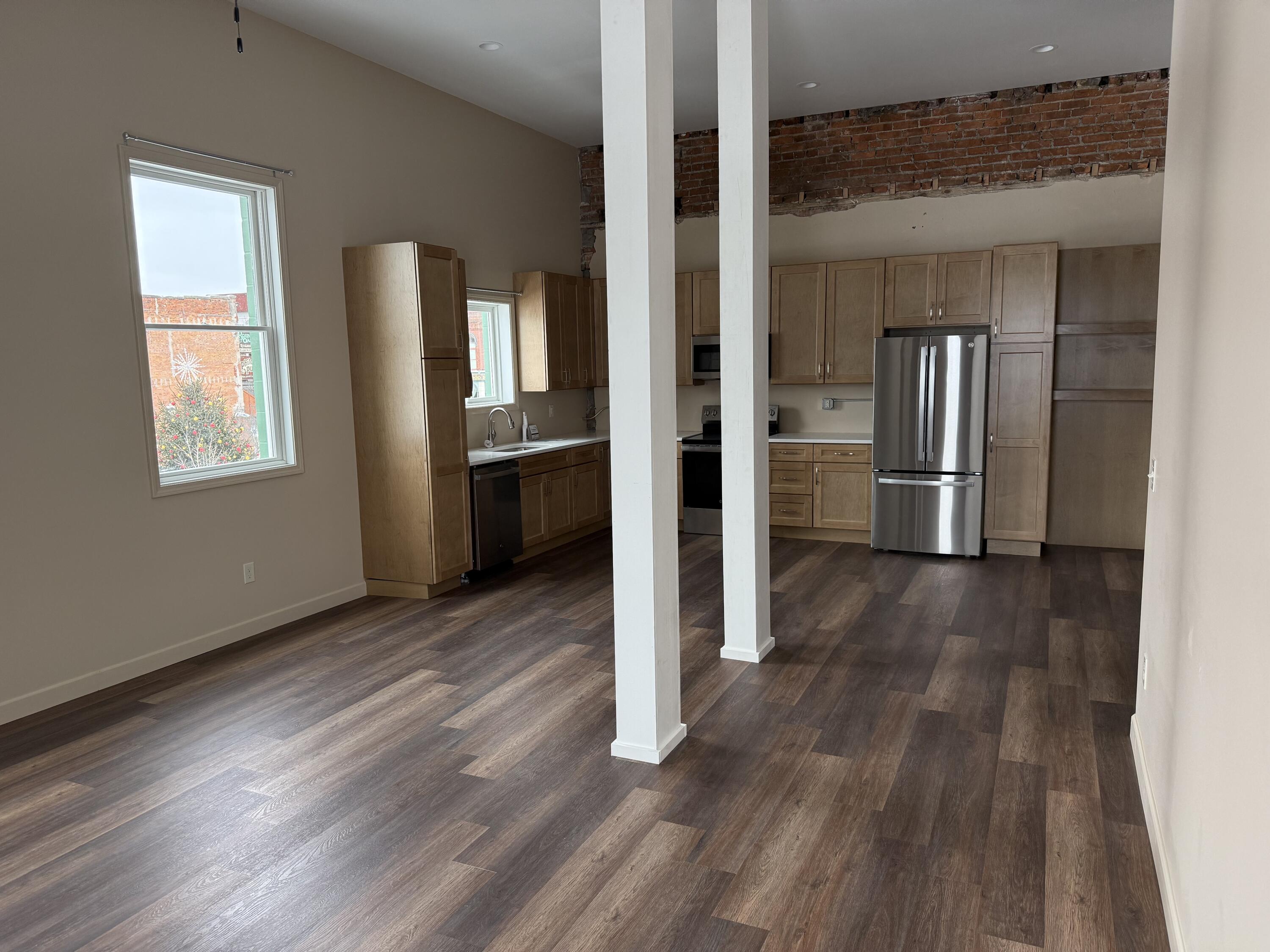 105 Beeson Street Dowagiac MI 49047