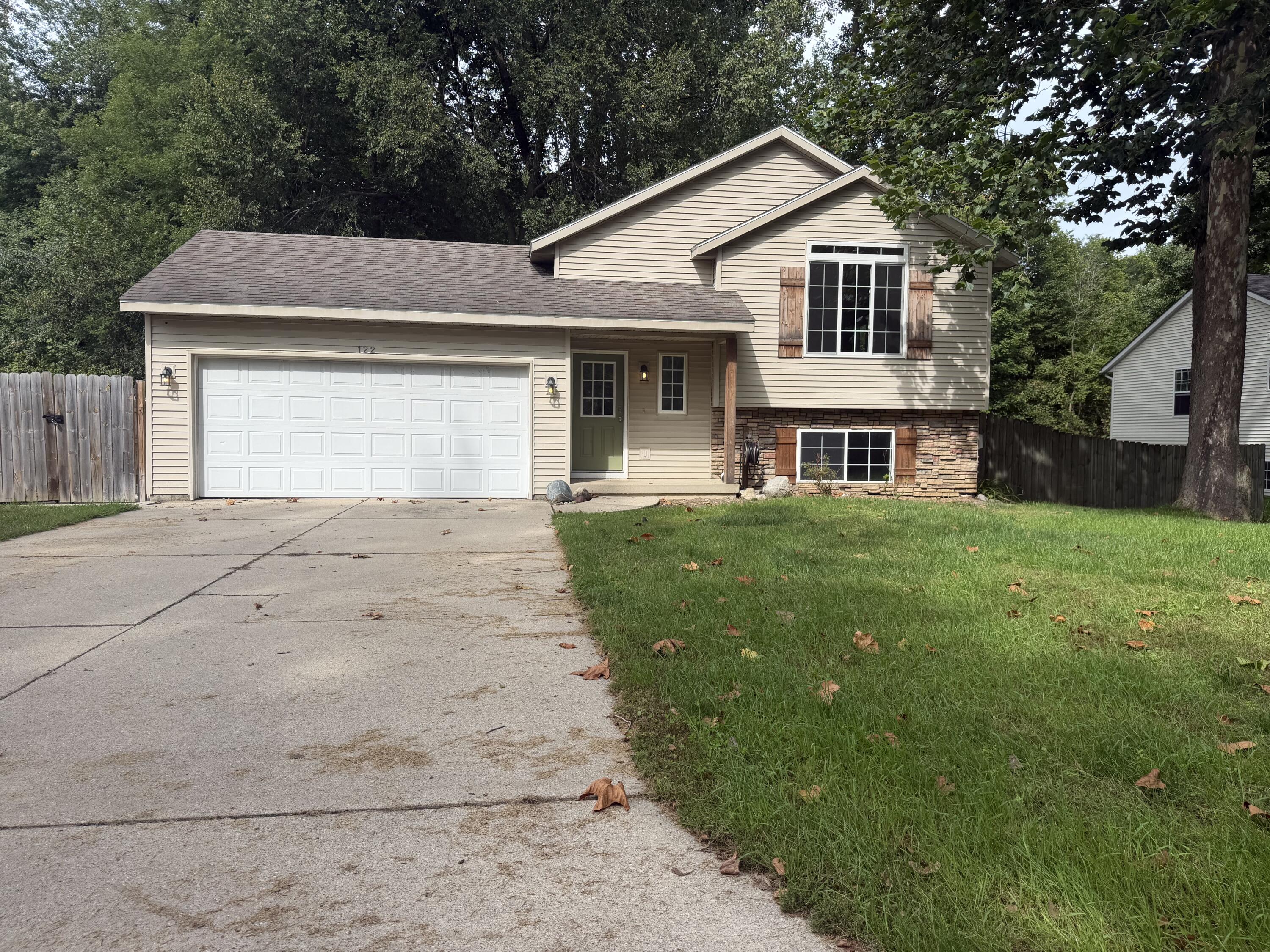 122 Summit Drive Allegan MI 49010