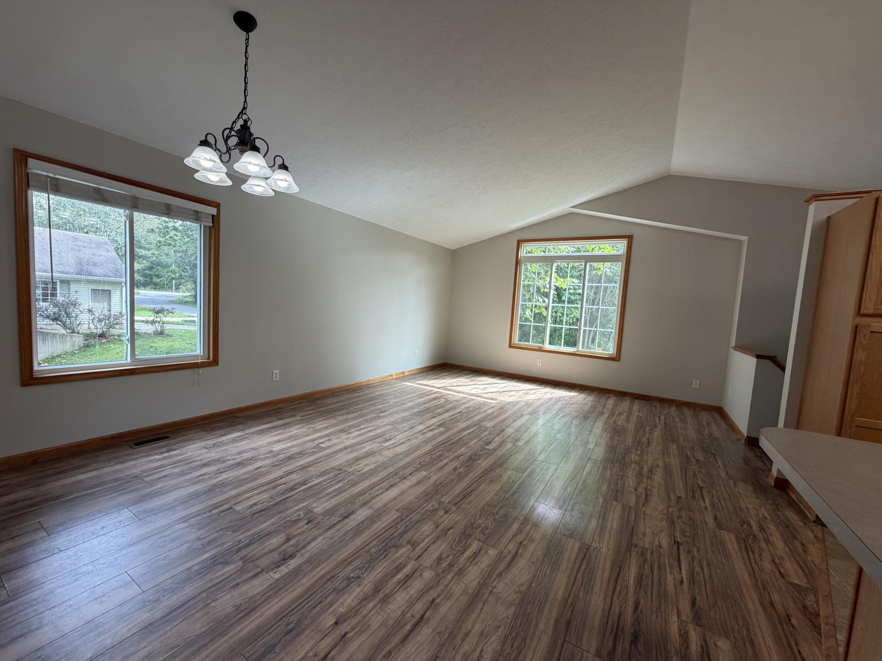 122 Summit Drive Allegan MI 49010
