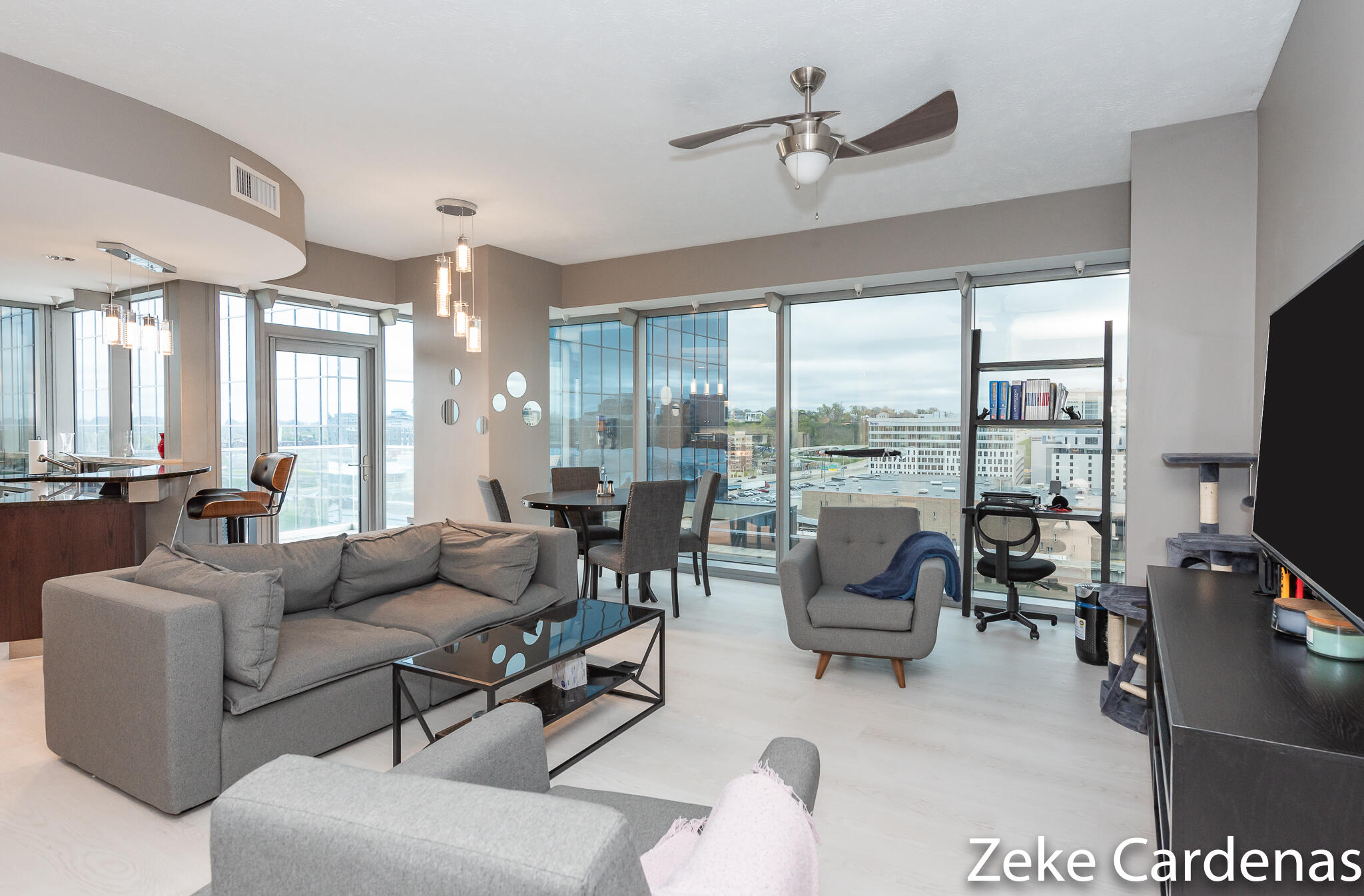 335 Bridge Street NW Grand Rapids MI 49504