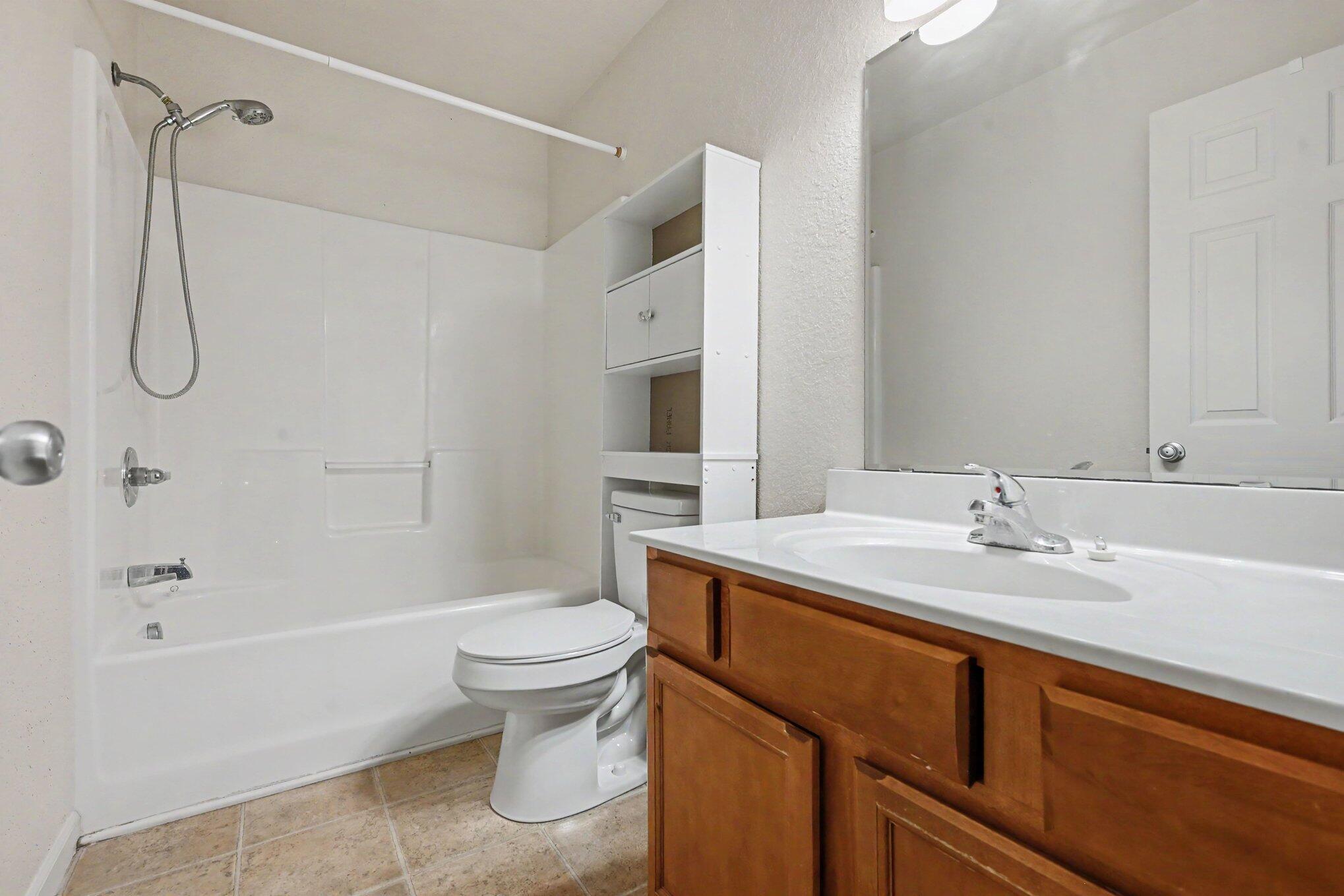 352 Laurel Wood Street Kalamazoo MI 49009