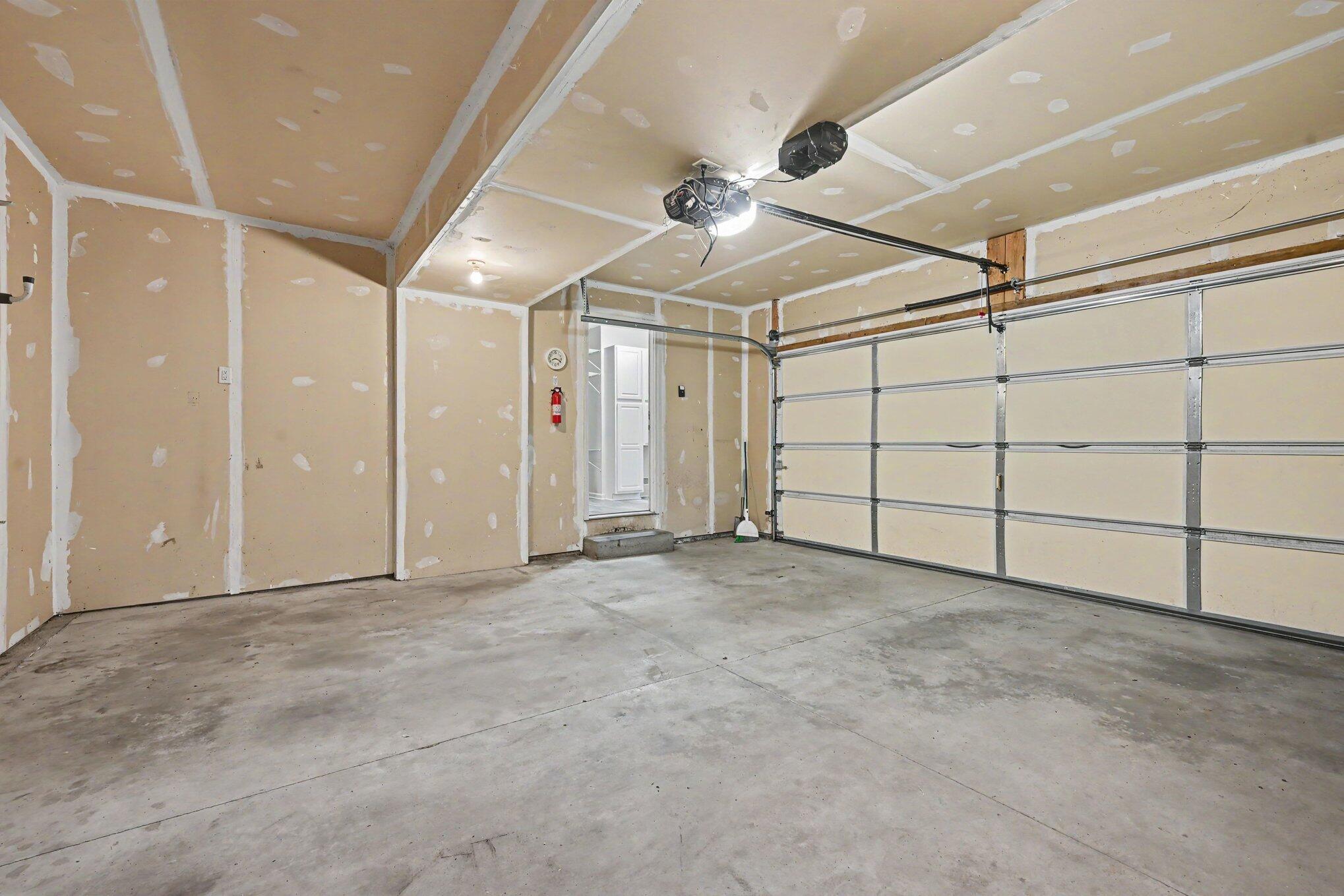 352 Laurel Wood Street Kalamazoo MI 49009