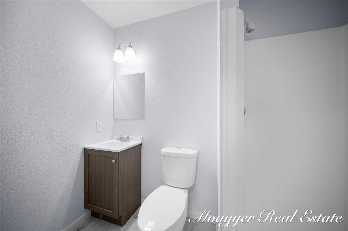 1051 Abbey Court Holland MI 49423