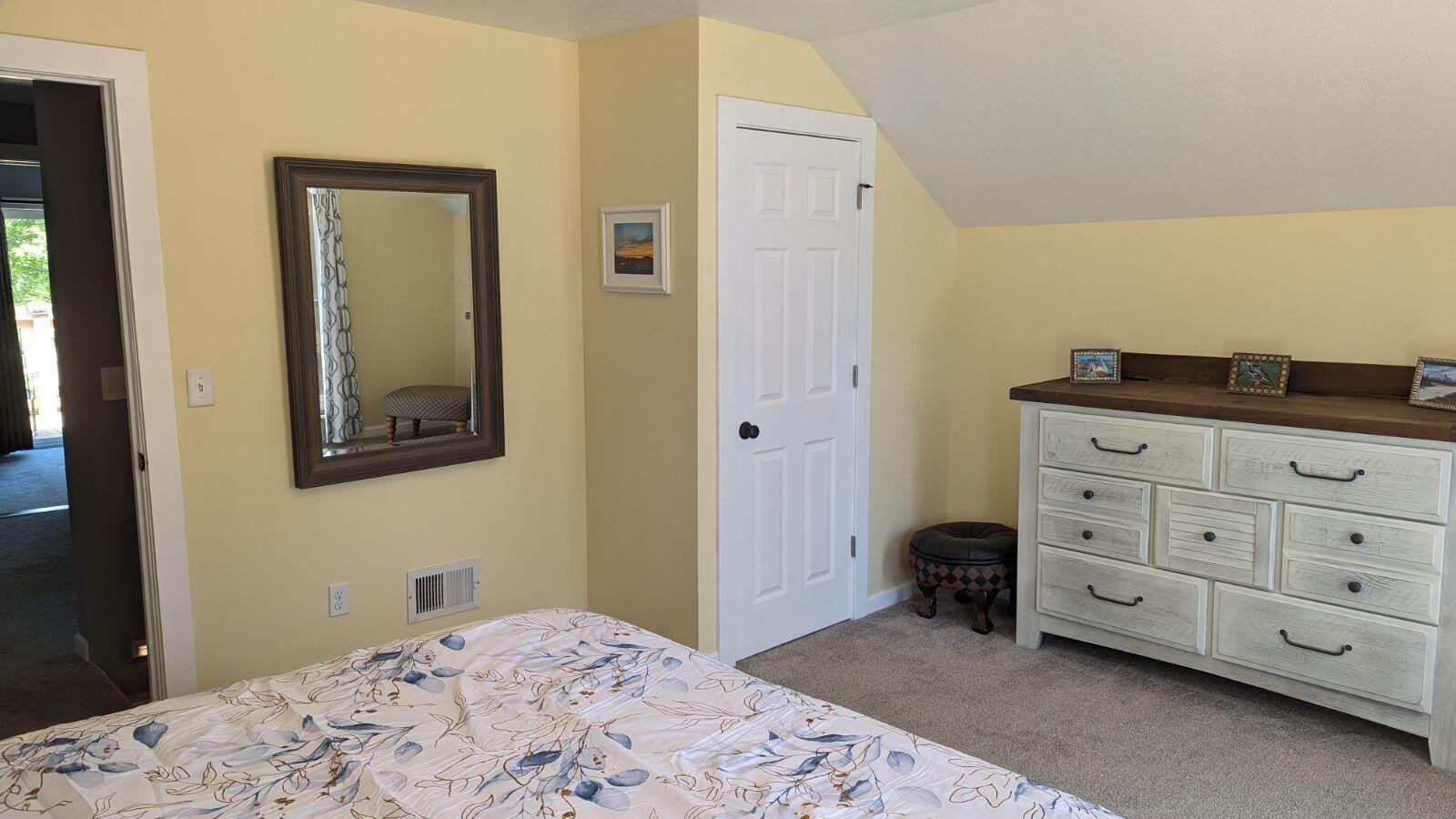 2032 Harrison Avenue Muskegon MI 49441