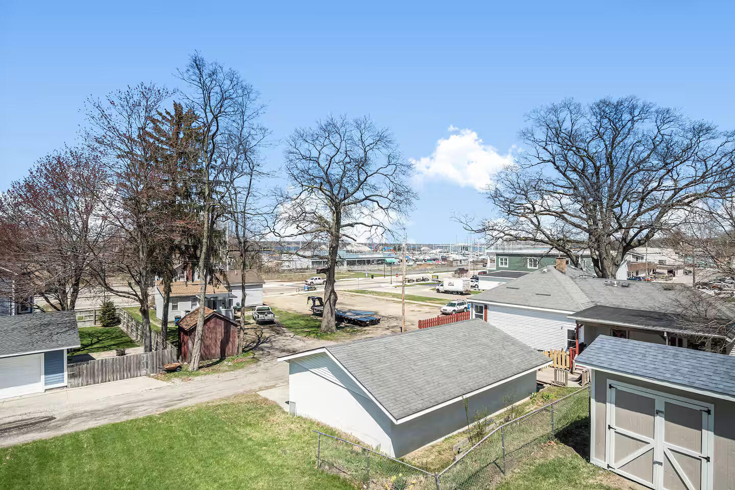 2032 Harrison Avenue Muskegon MI 49441