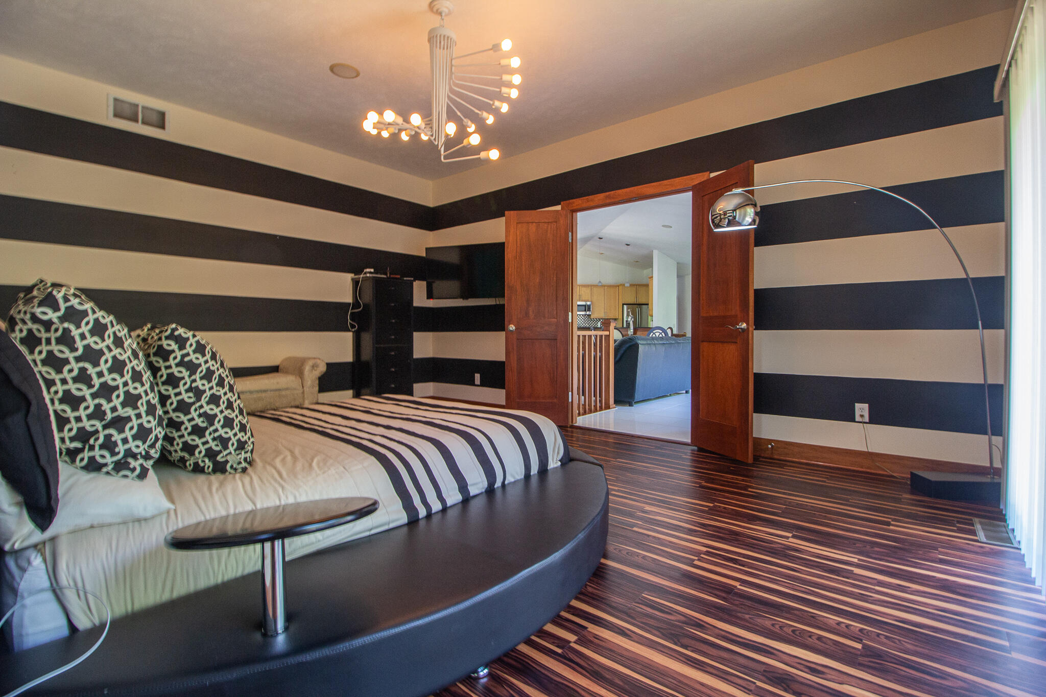 305 Jodie Court NW Grand Rapids MI 49534