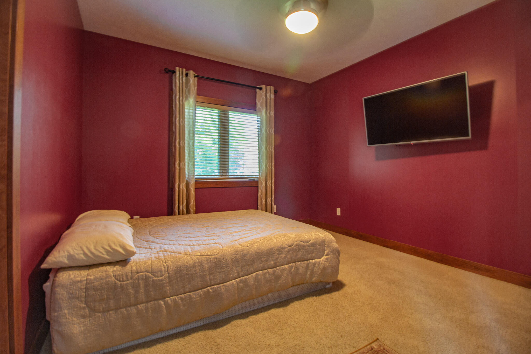 305 Jodie Court NW Grand Rapids MI 49534