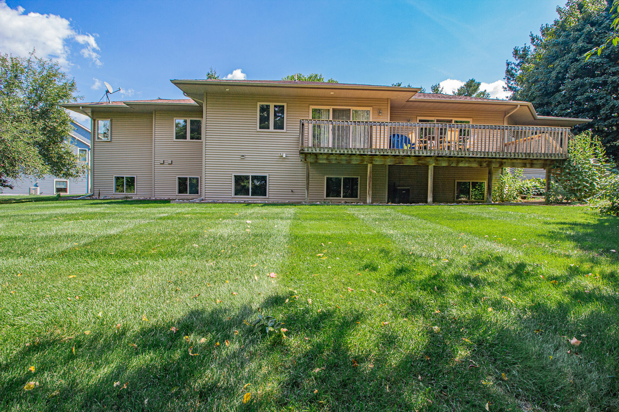 305 Jodie Court NW Grand Rapids MI 49534