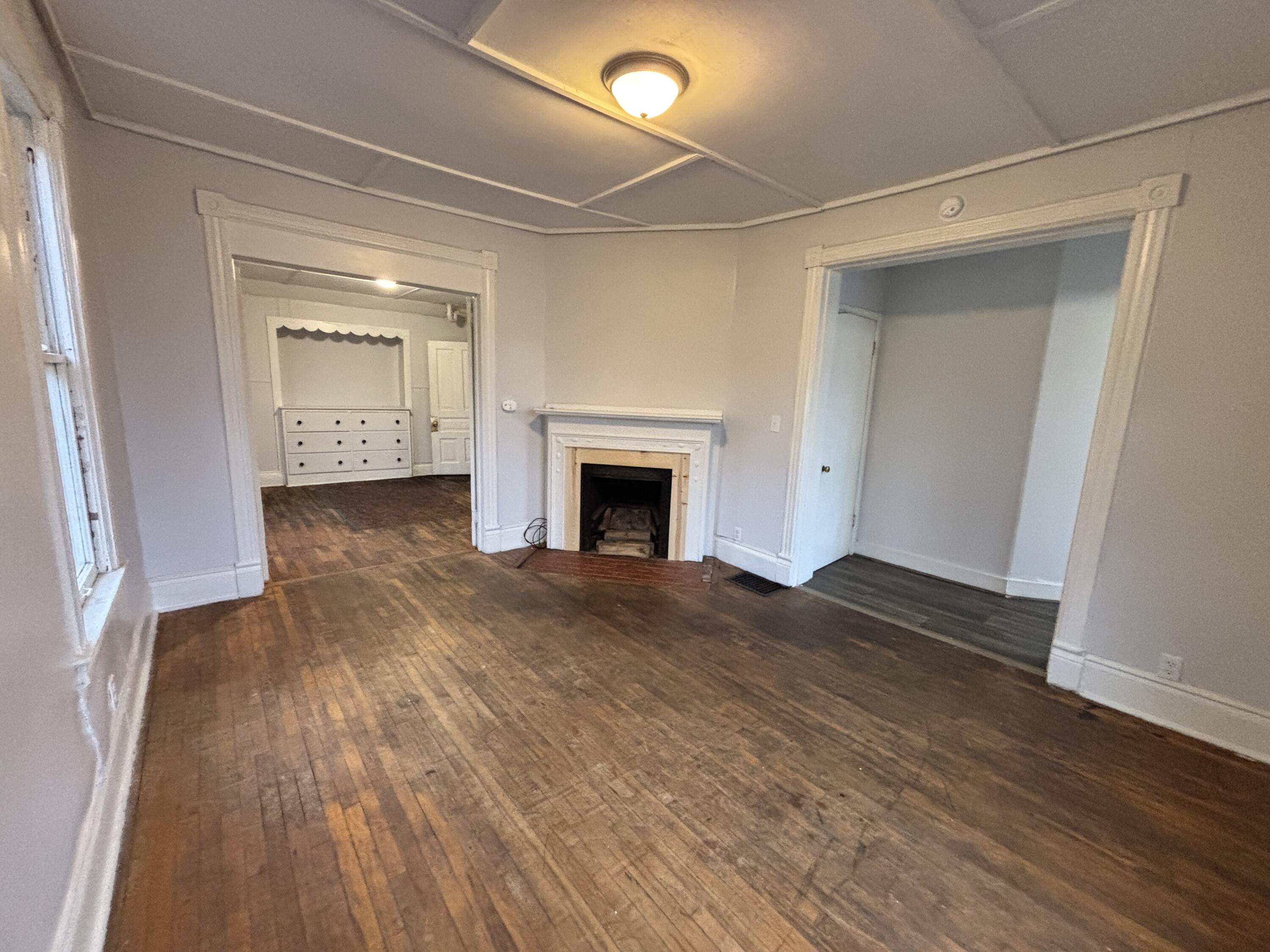 1404 W Michigan Avenue Kalamazoo MI 49006