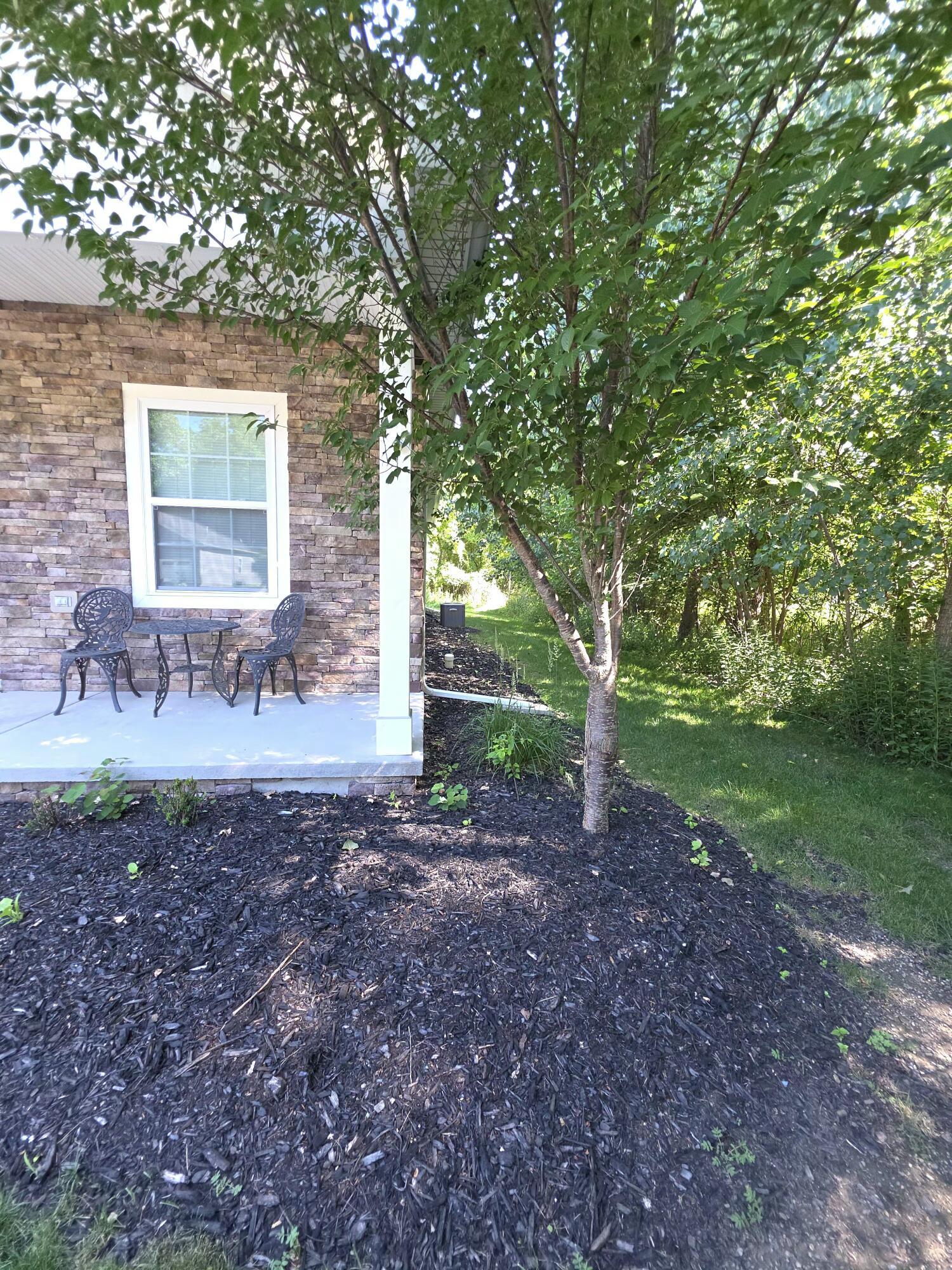 418 W Ellen Street Fenton MI 48430