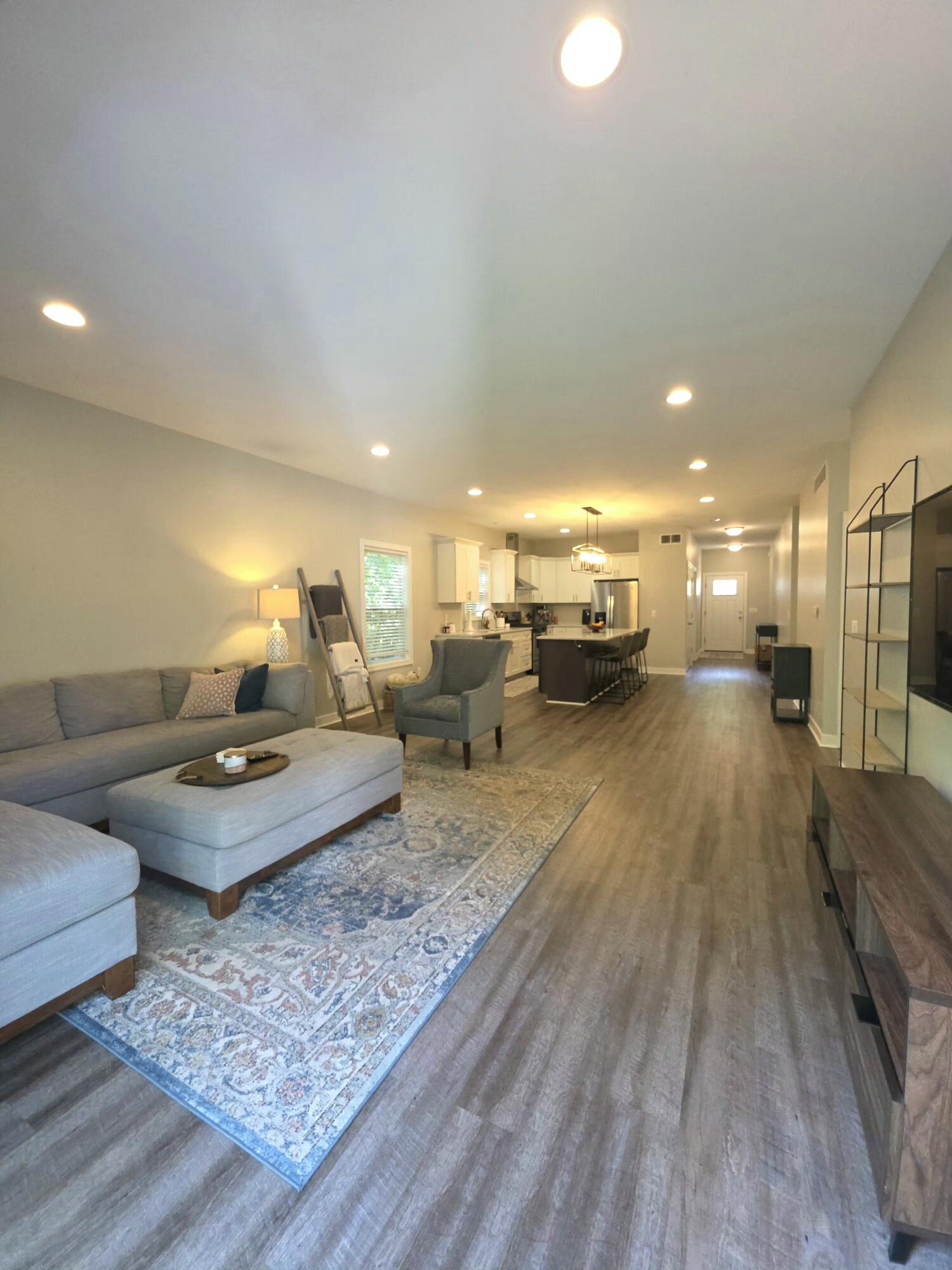 418 W Ellen Street Fenton MI 48430