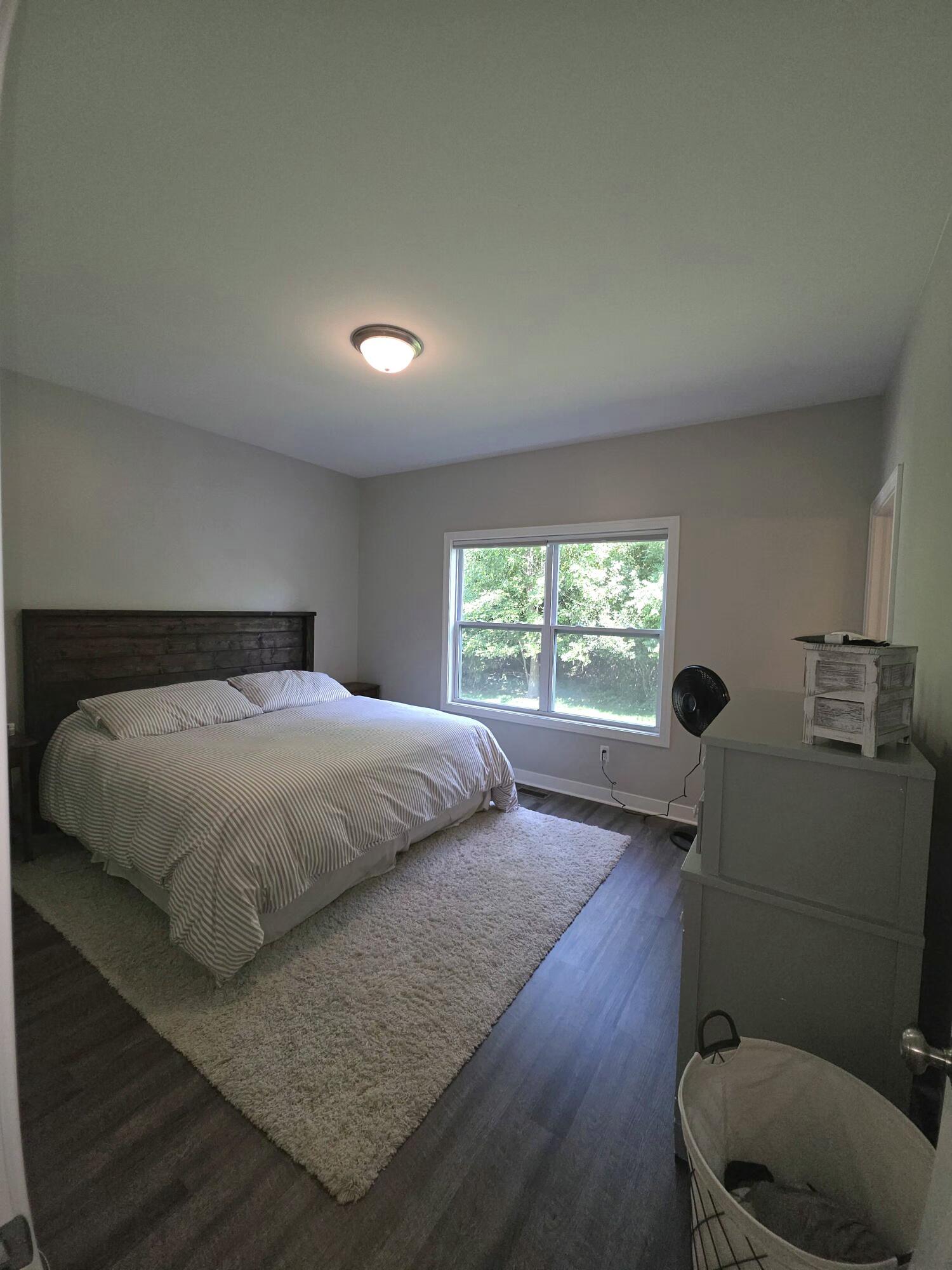 418 W Ellen Street Fenton MI 48430