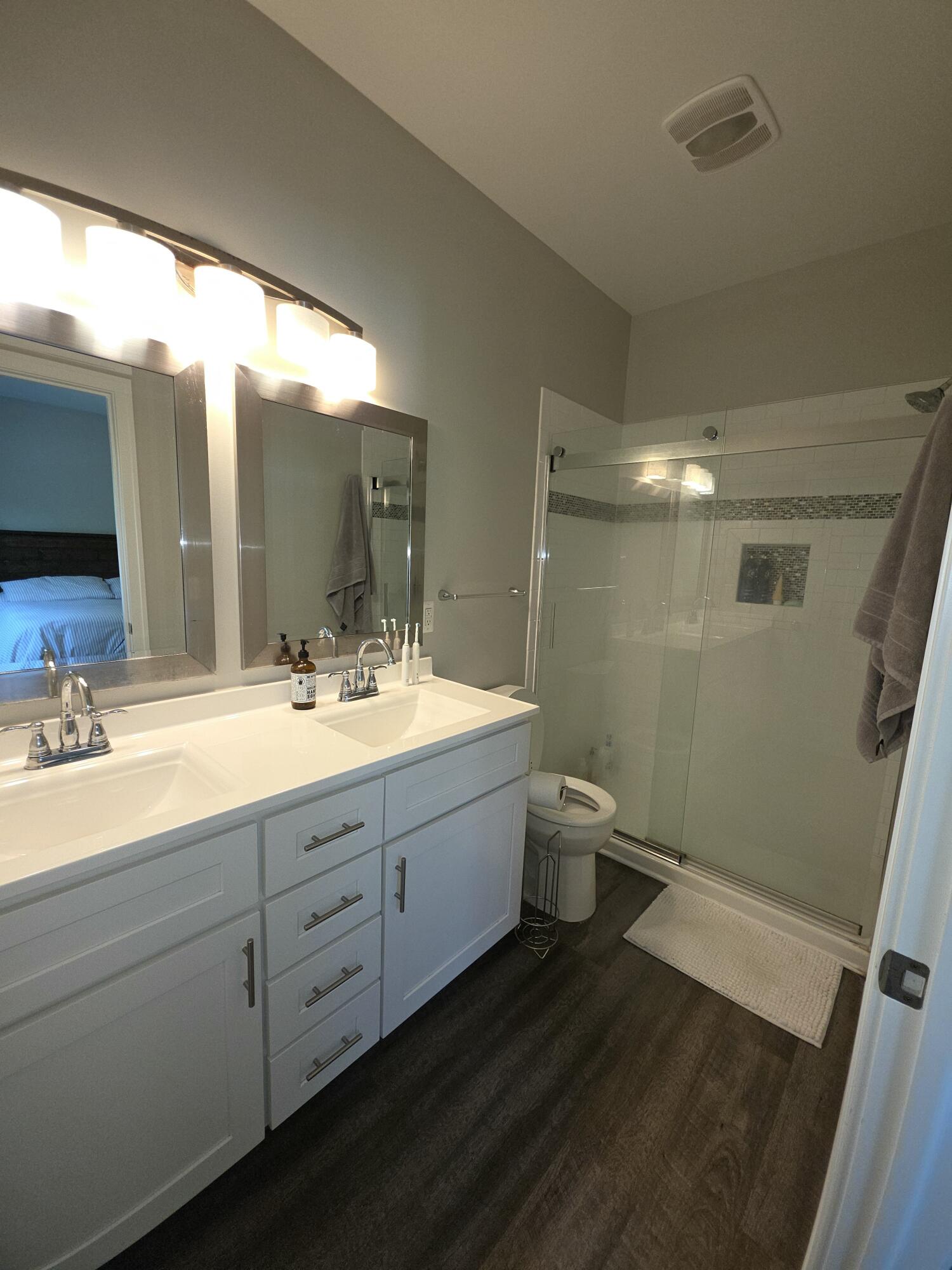 418 W Ellen Street Fenton MI 48430