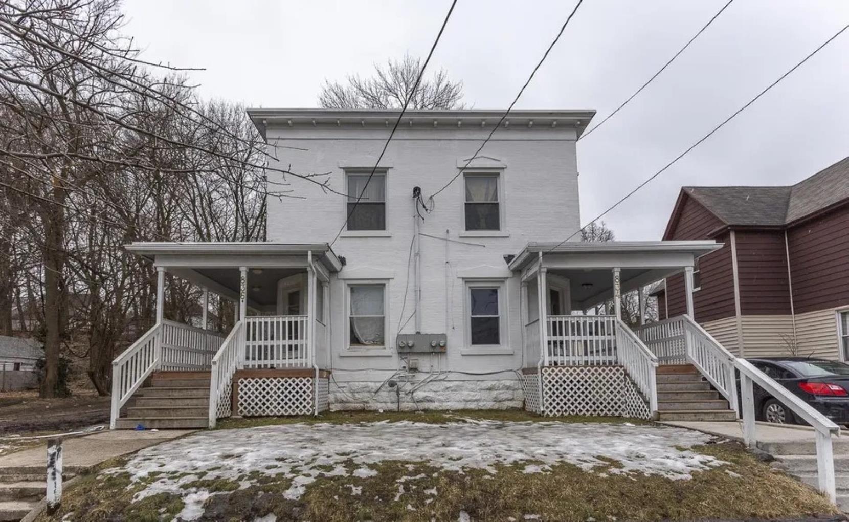 836 SE Sherman Street SE Grand Rapids MI 49506
