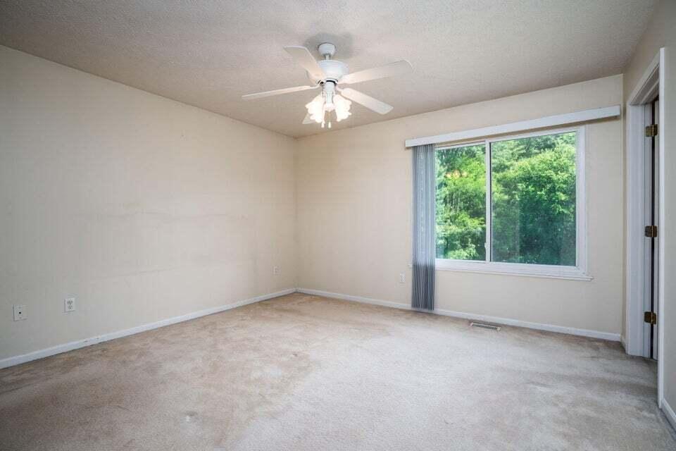 970 Ada Place Drive SE Grand Rapids MI 49546