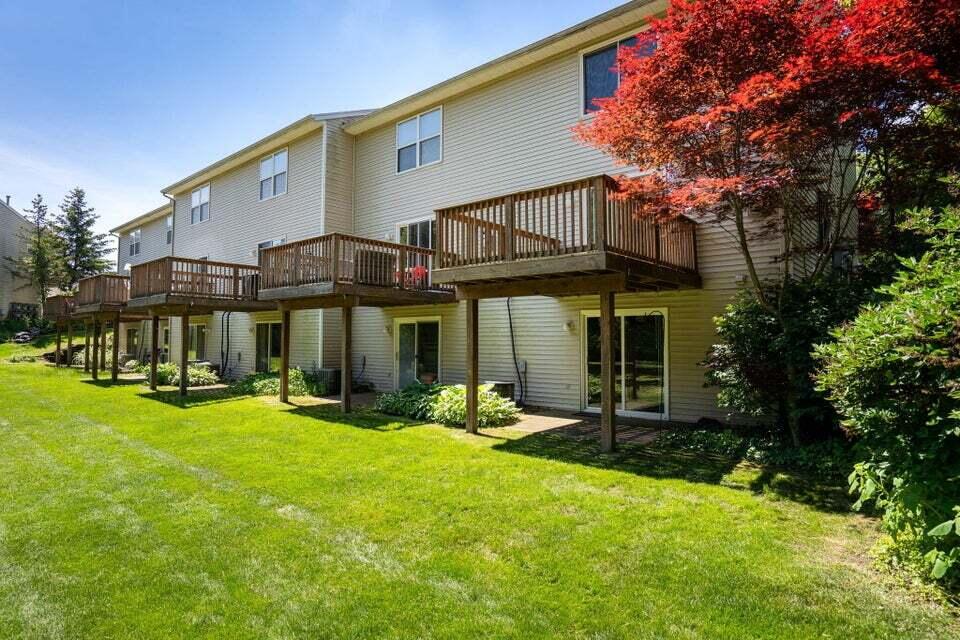 970 Ada Place Drive SE Grand Rapids MI 49546