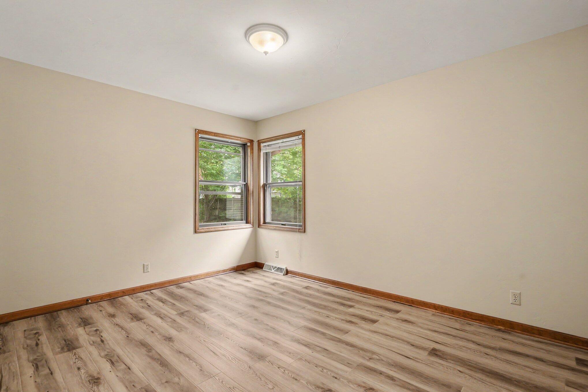 917 Ottawa Avenue Holland MI 49423