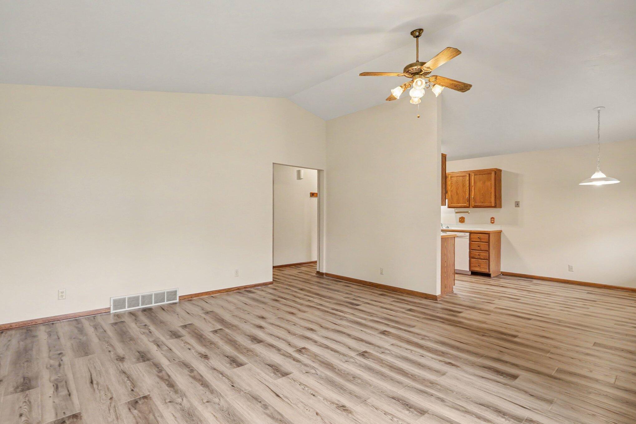 917 Ottawa Avenue Holland MI 49423