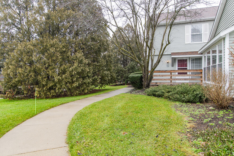 2369 Quail Run Drive Kalamazoo MI 49009