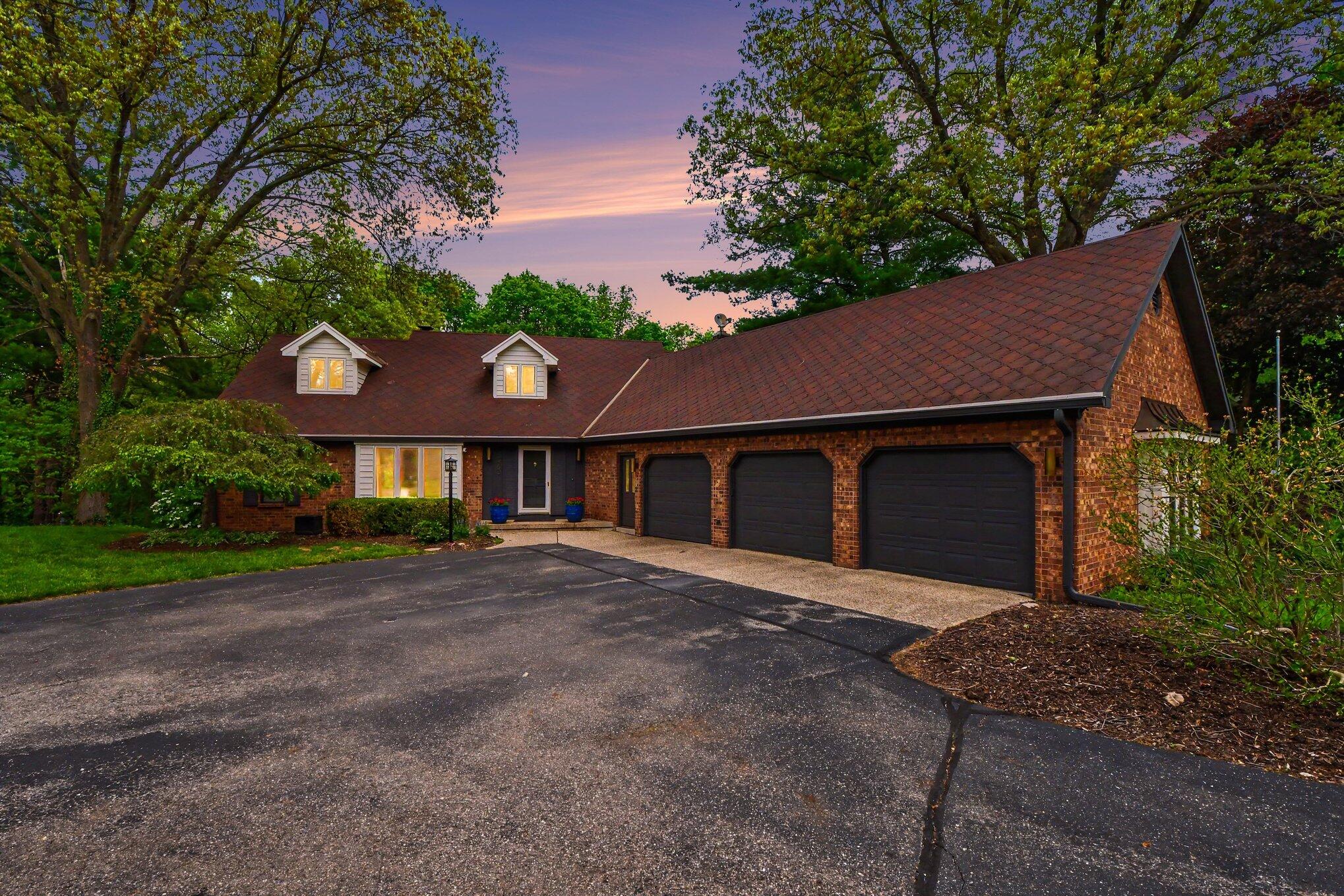 7463 Whispering Ridge Street SE Grand Rapids MI 49546