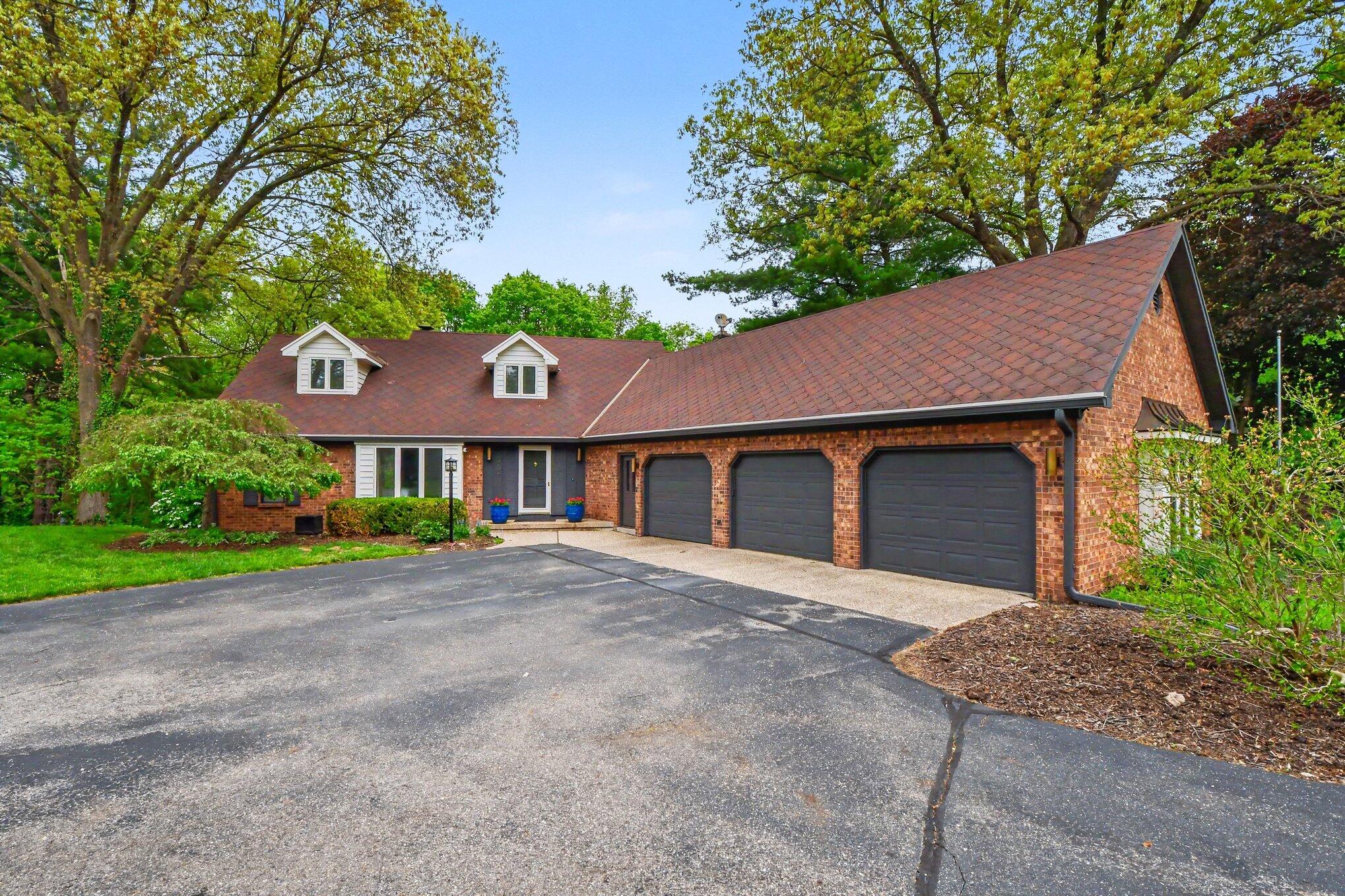 7463 Whispering Ridge Street SE Grand Rapids MI 49546
