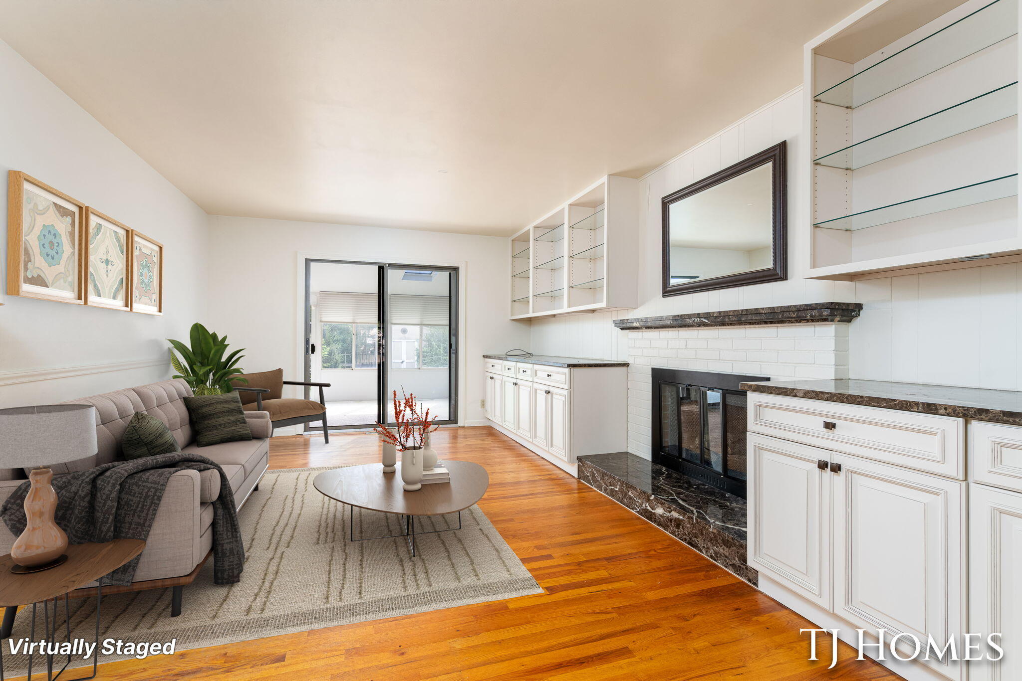 8 Wallinwood Avenue NE Grand Rapids MI 49503